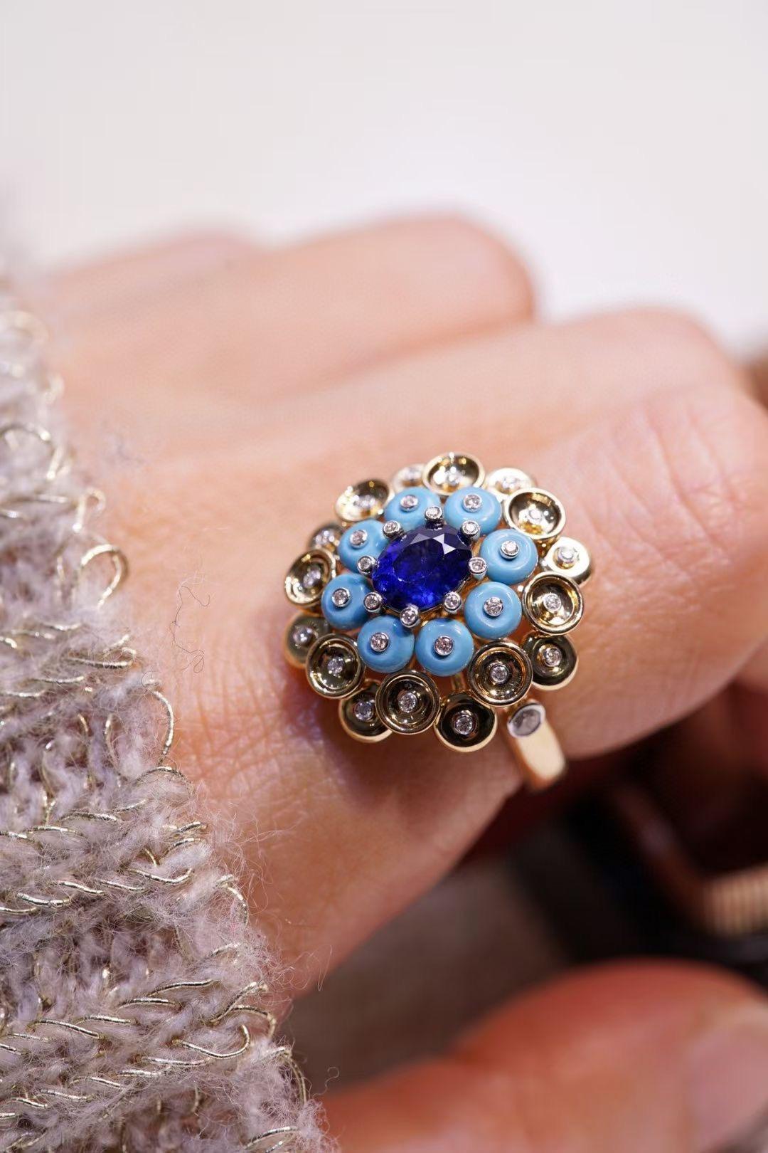 Women's or Men's NGL Certified 18K Gold Unheated Sapphire & Turquoise Cocktail Ring with Diamonds For Sale