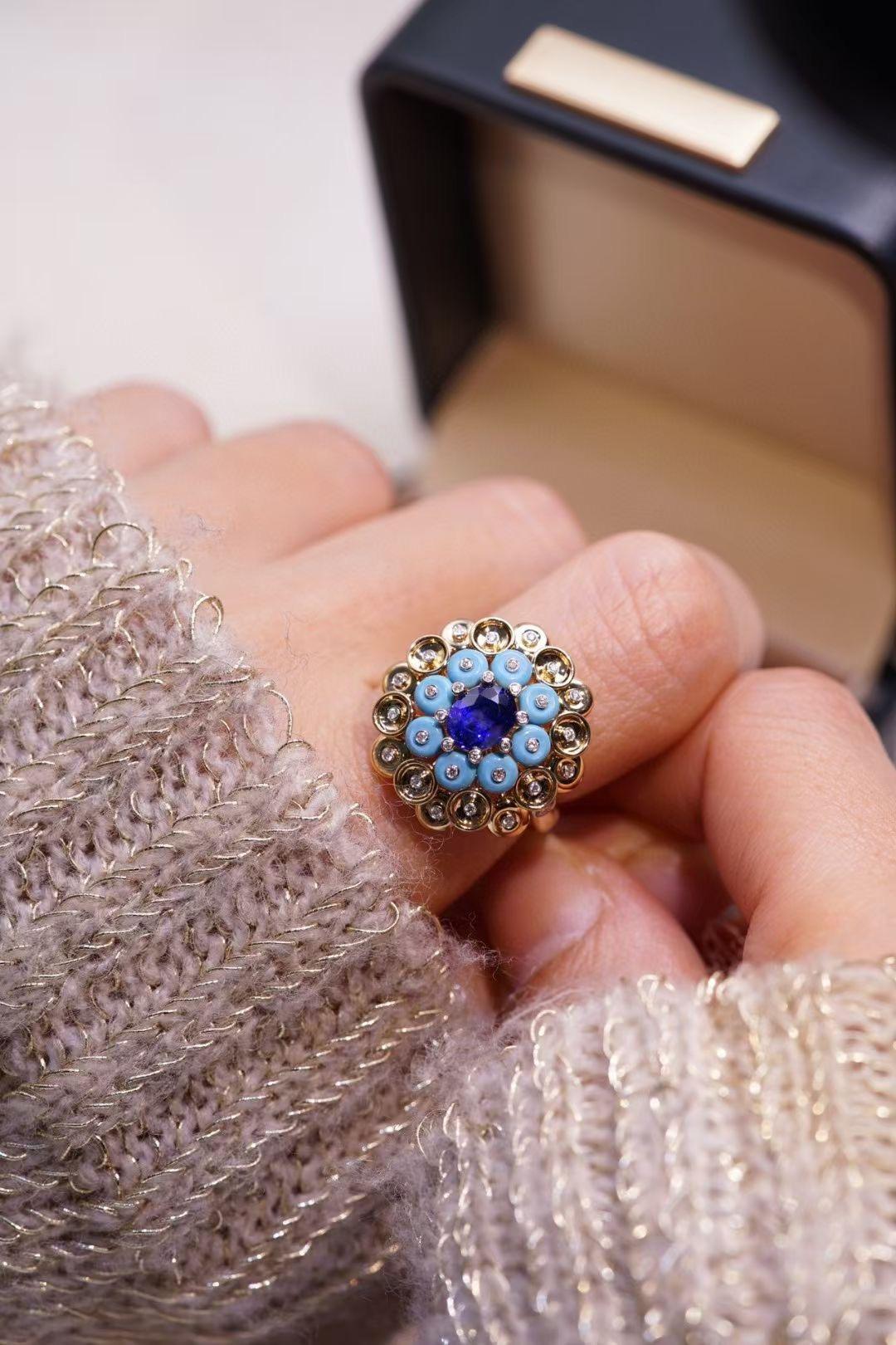 NGL Certified 18K Gold Unheated Sapphire & Turquoise Cocktail Ring with Diamonds For Sale 2