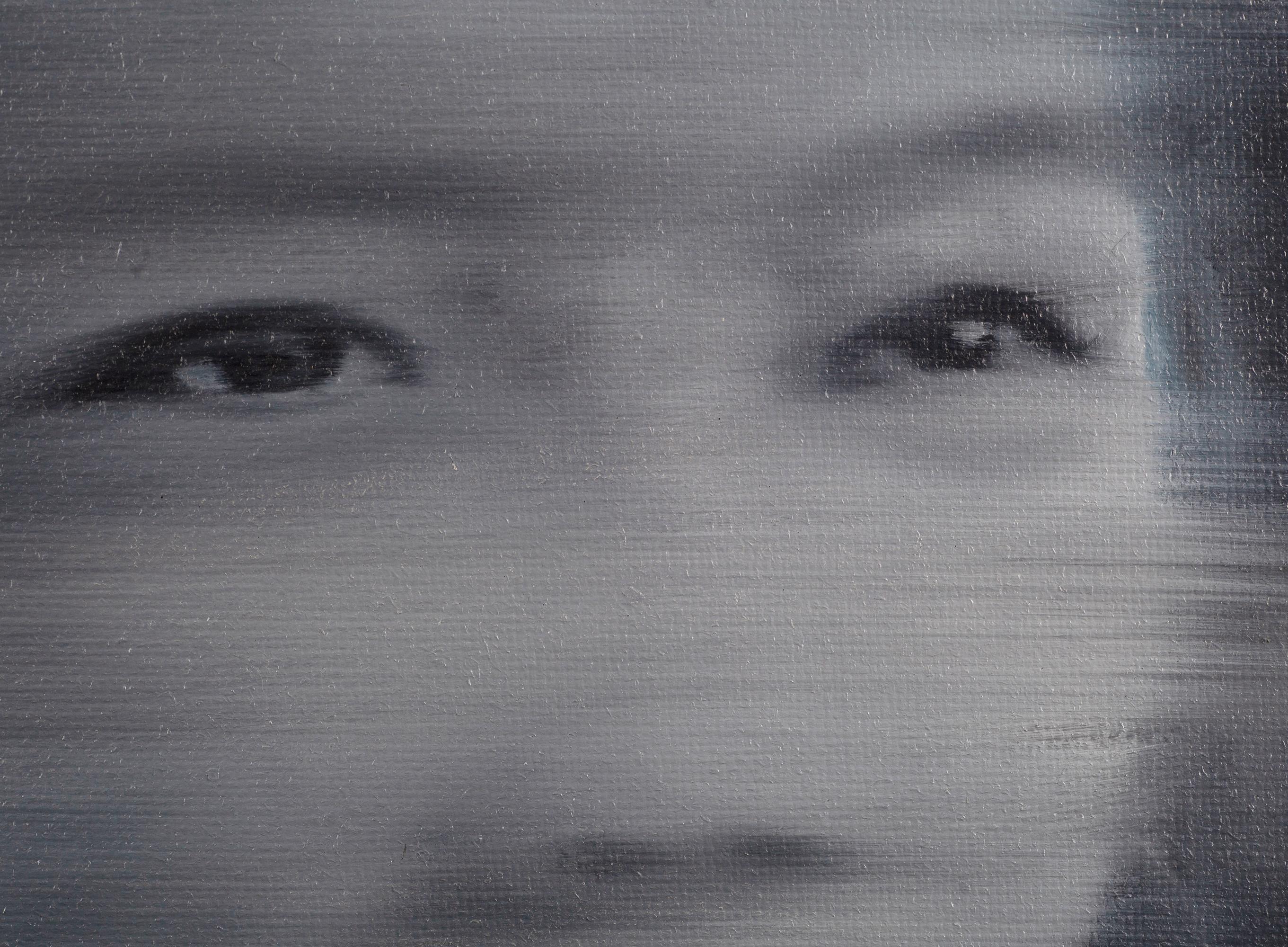 « Femme indochine tribale III », grande peinture photoréaliste monochrome - Noir Portrait Painting par Nguyen Quang Huy