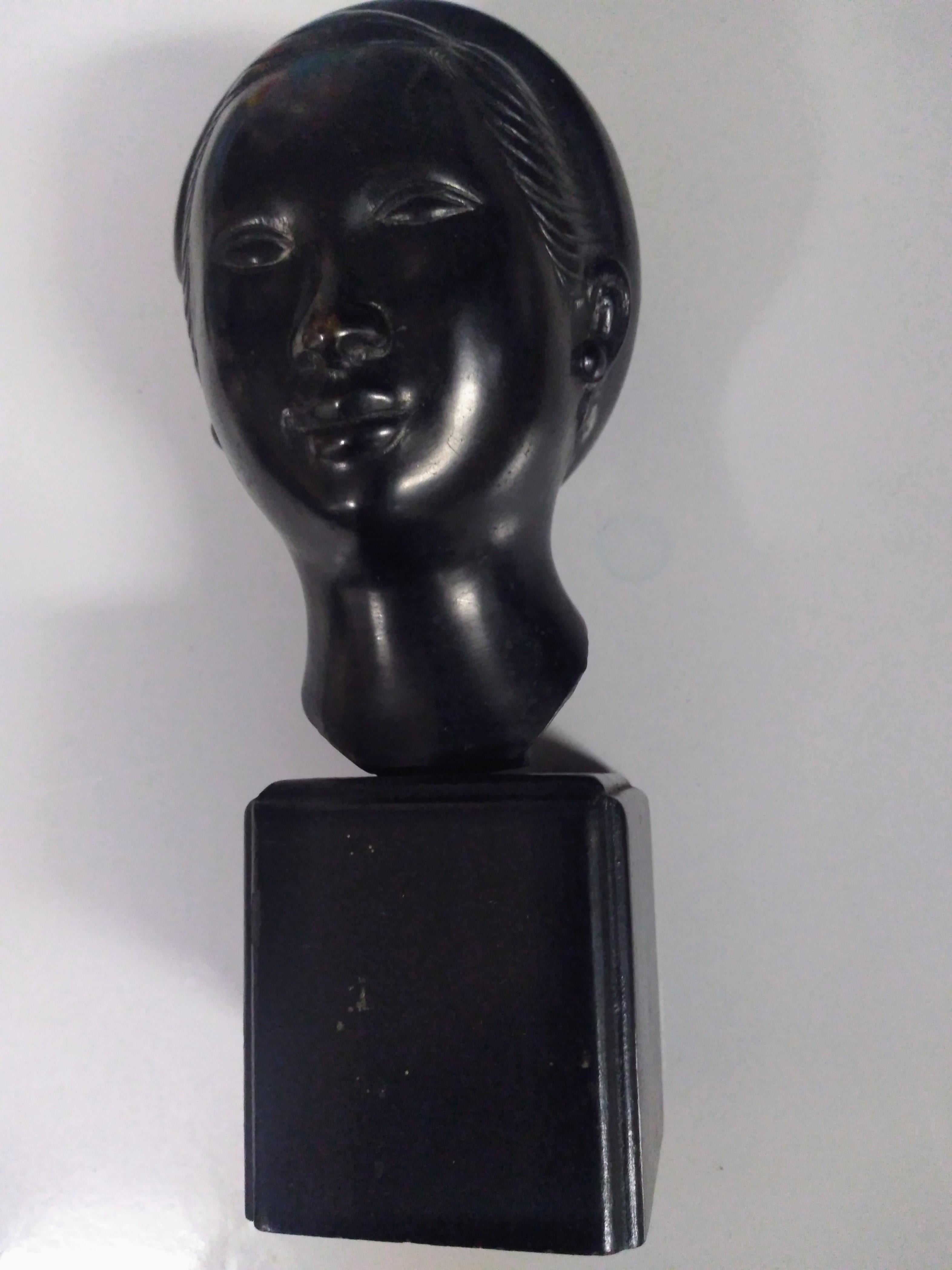 Scultura in bronzo di Nguyen Le Thanh In condizioni buone in vendita a Pasadena, TX