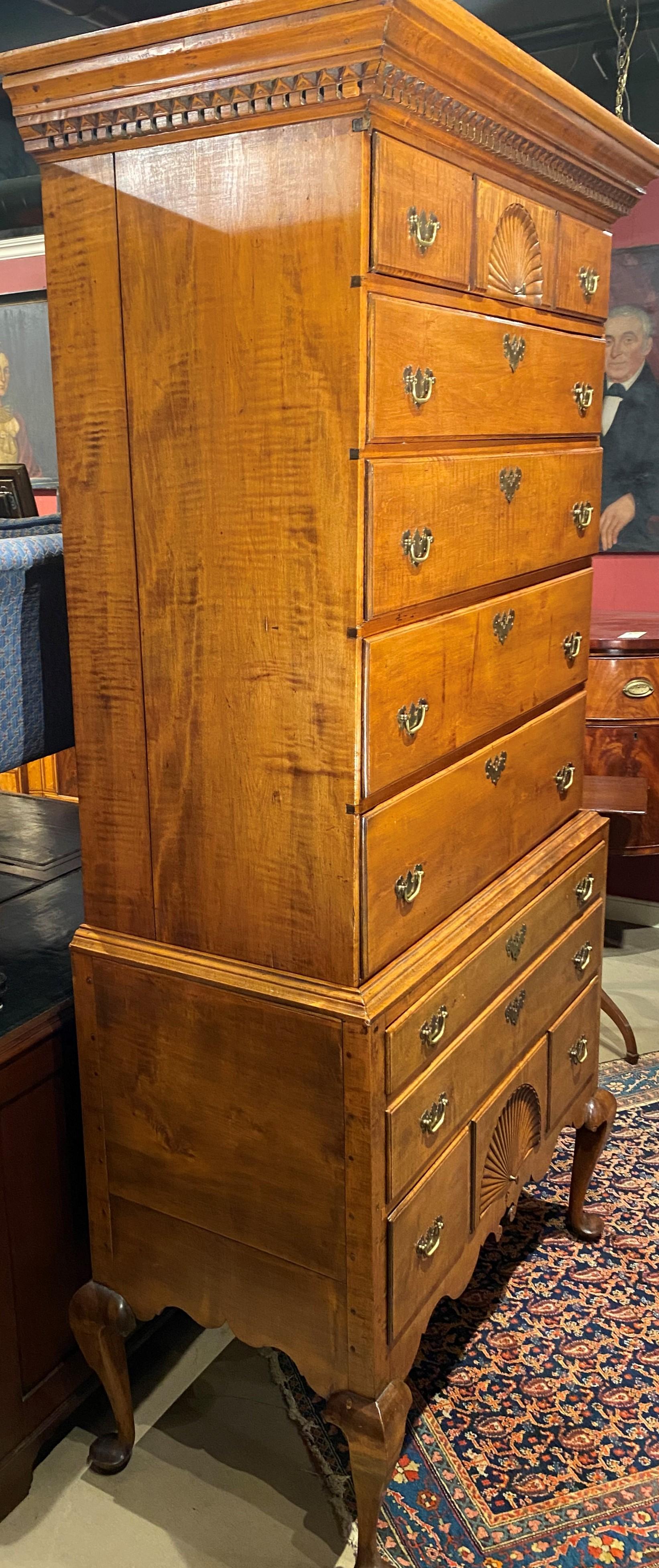 Hand-Carved NH Queen Anne Curly Maple Highboy Attributed to the Dunlap Workshop c 1760-1780 For Sale