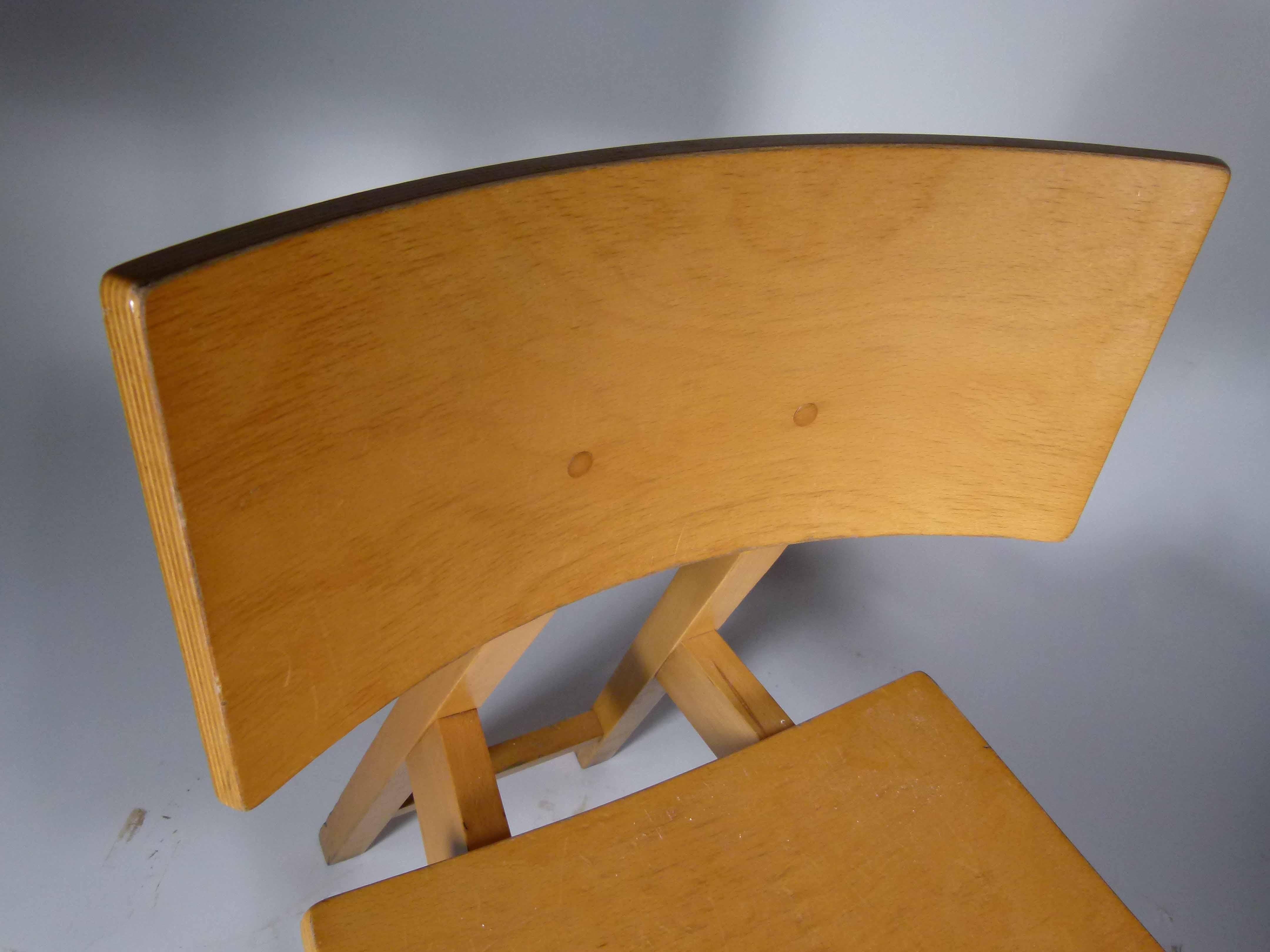 Modern Niall o'Flynn Barcelona 30 x 30 Chair