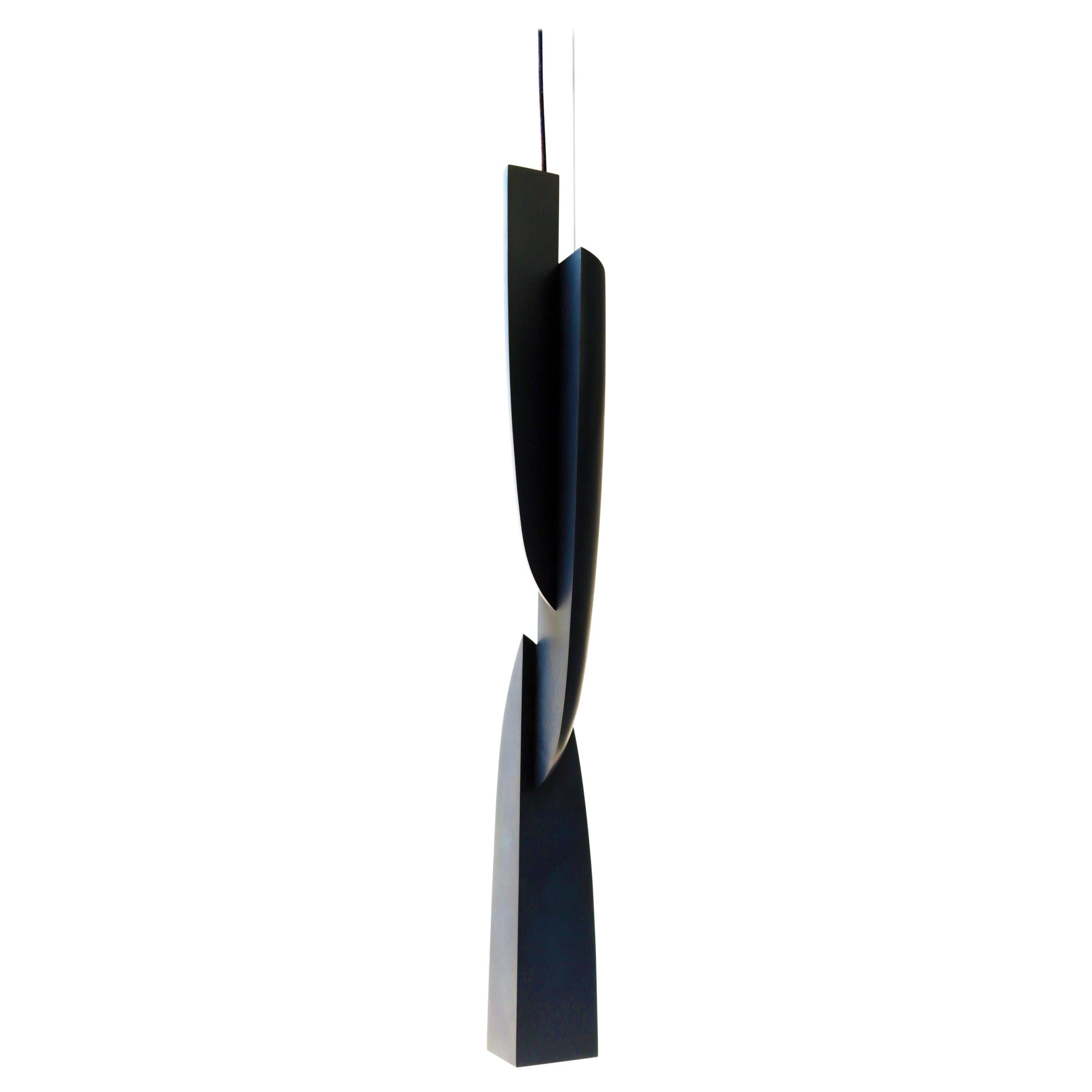 Niamh Barry, „Hung Hull“, Hängeskulptur aus Bronze, Irland, 2020