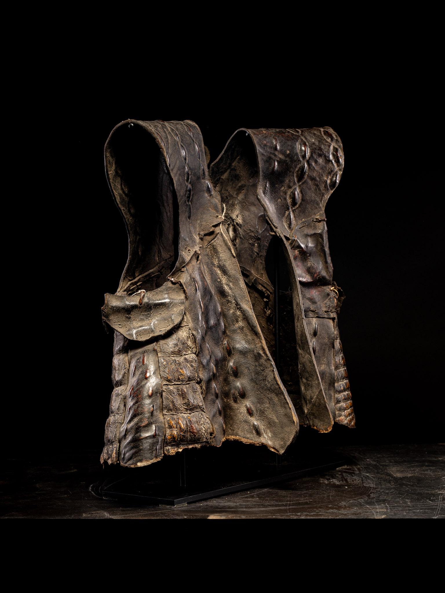 Nias Oroba Leather vest-shaped Cuirass Armor. 2