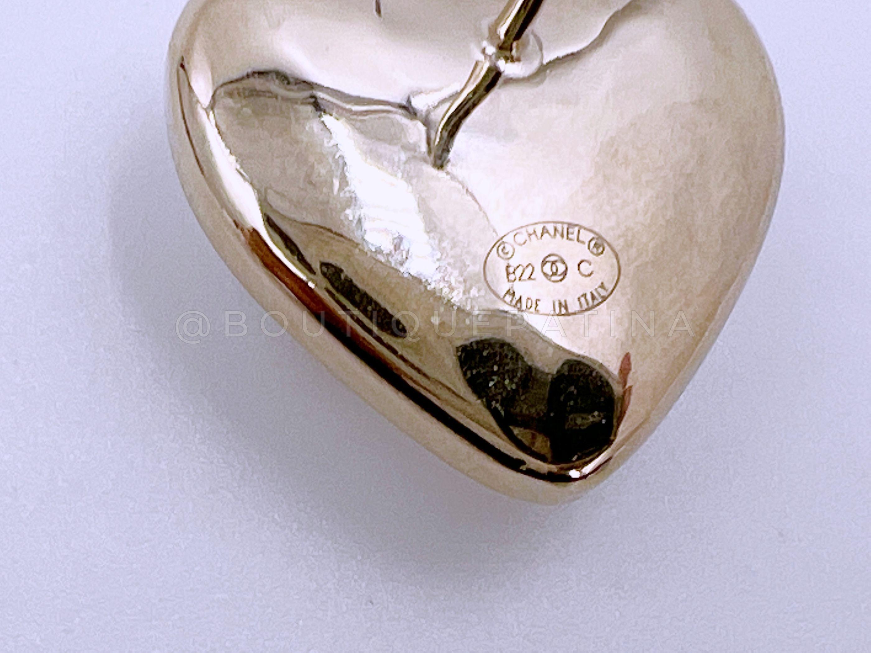 chanel earrings heart pearl