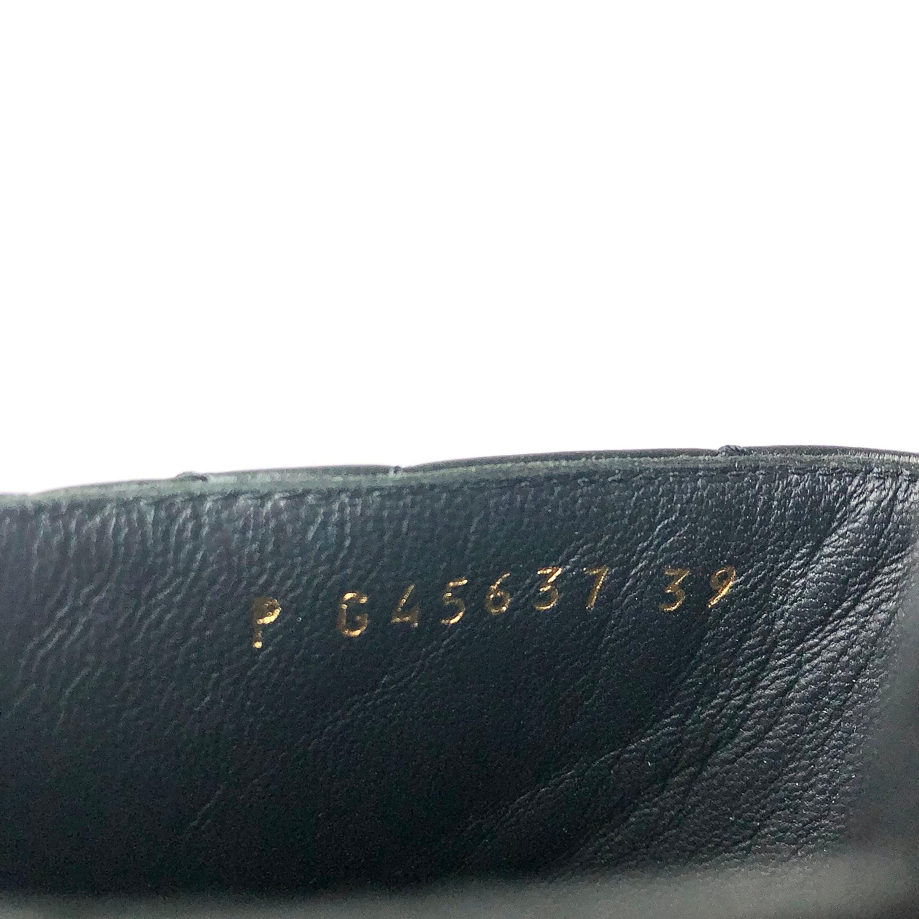 NIB Chanel 2024 Pelle d'agnello trapuntata CC Logo Nero Piattaforma Zeppa Sandali 39 in vendita 7