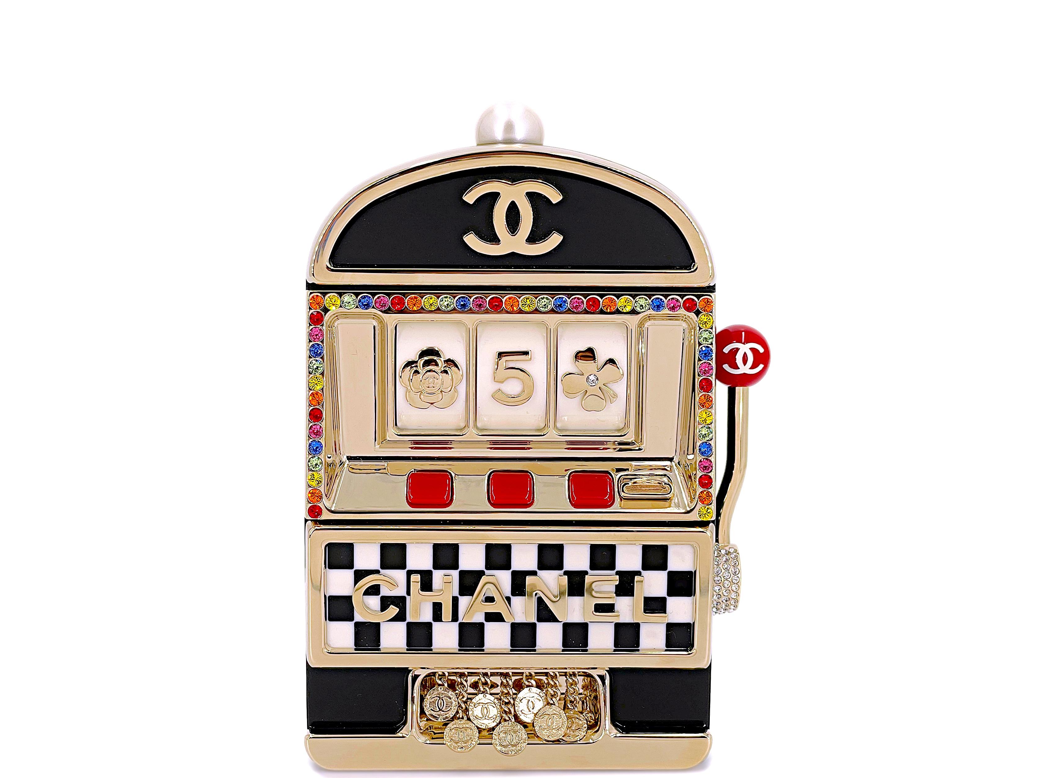 NIB Chanel 23C Monaco Slot Machine Casino Minaudière Abend Clutch Bag 67196 im Zustand „Neu“ im Angebot in Costa Mesa, CA