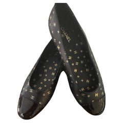 NIB Chanel BALLET FLATS CC Logo Print SIZE EU38