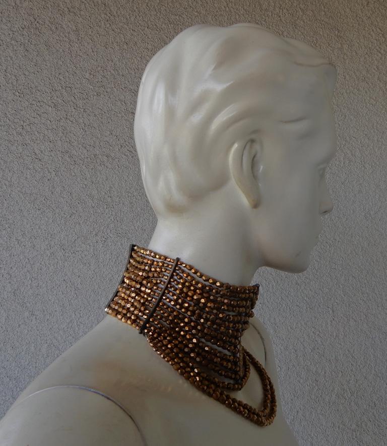 NIB Christian Dior Vintage „Valentine“ Masai Choker-Halskette aus goldener Bronze    (Rundschliff) im Angebot