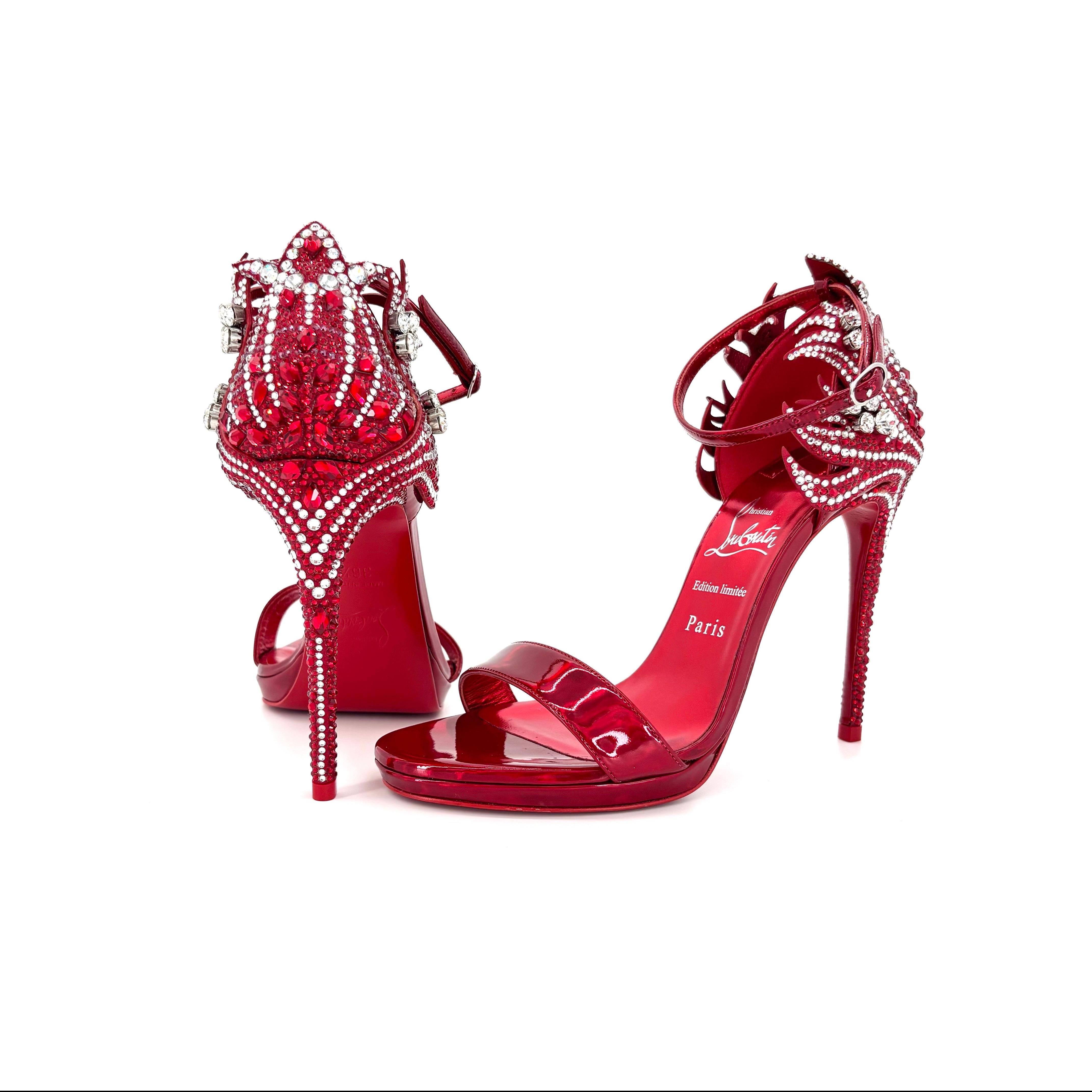 NIB Christian Louboutin Loubi Vega Rojo 120 Cristal Embellished Sandals 36.5 en Nuevo estado para la venta en Mechanicsville, VA