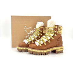 NIB Christian Louboutin Yeti Donna Shearling Sheep Fur Studded Lug Boots 37