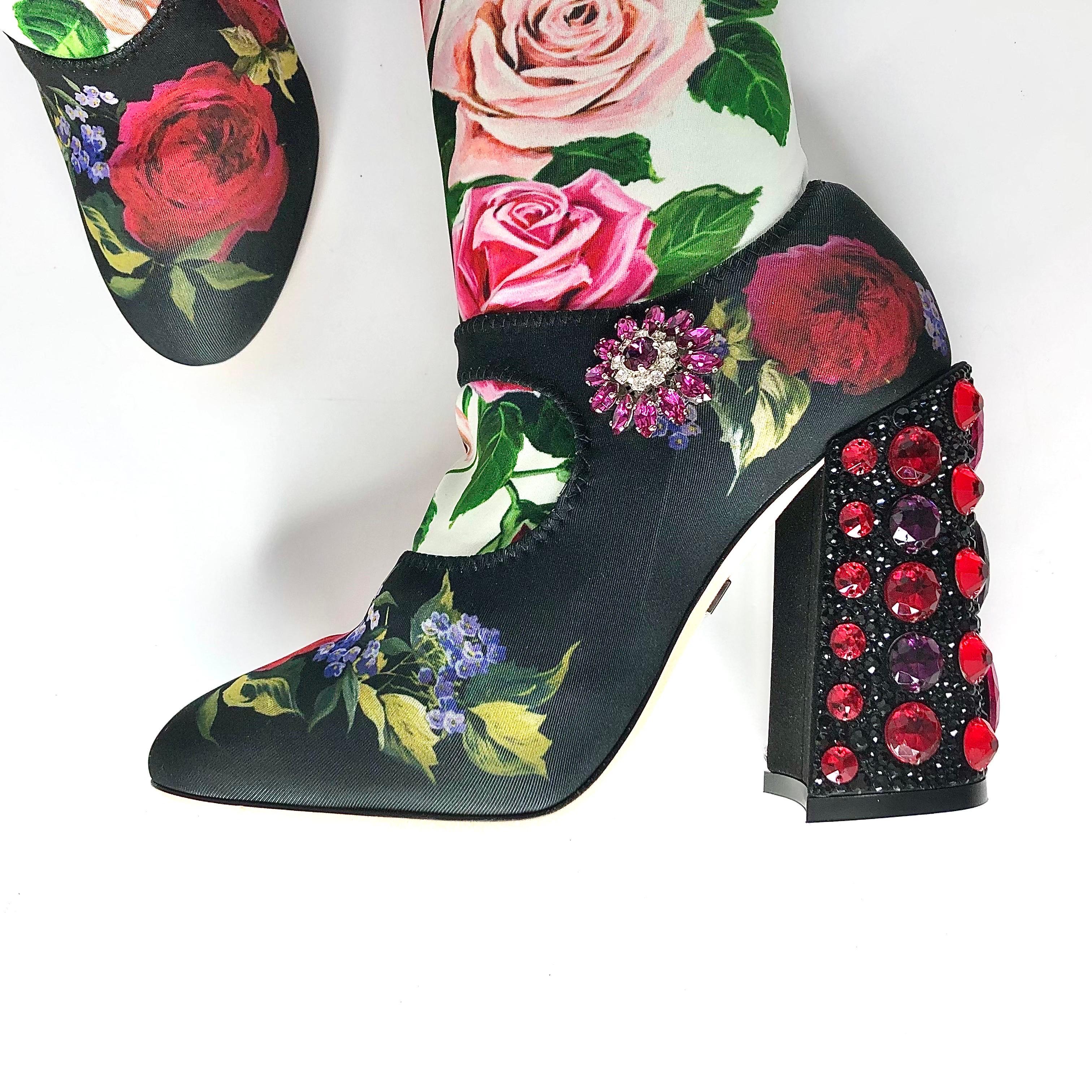 NIB Dolce & Gabbana Botas calcetín Maryjane florales adornadas con cristales 37 en venta 2