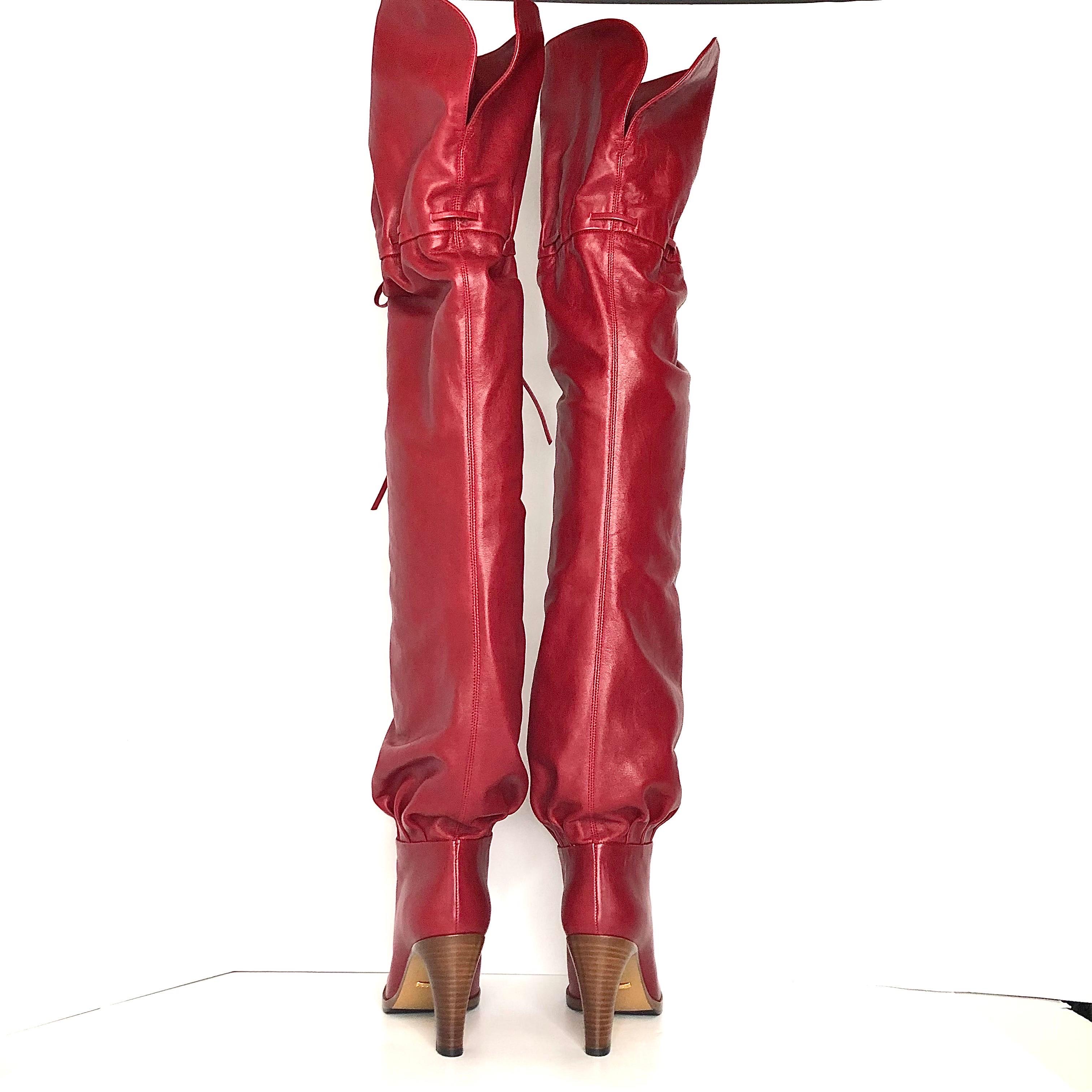 Donna NIB Gucci Slouch Stivali sopra il ginocchio in pelle rossa 36.5 in vendita