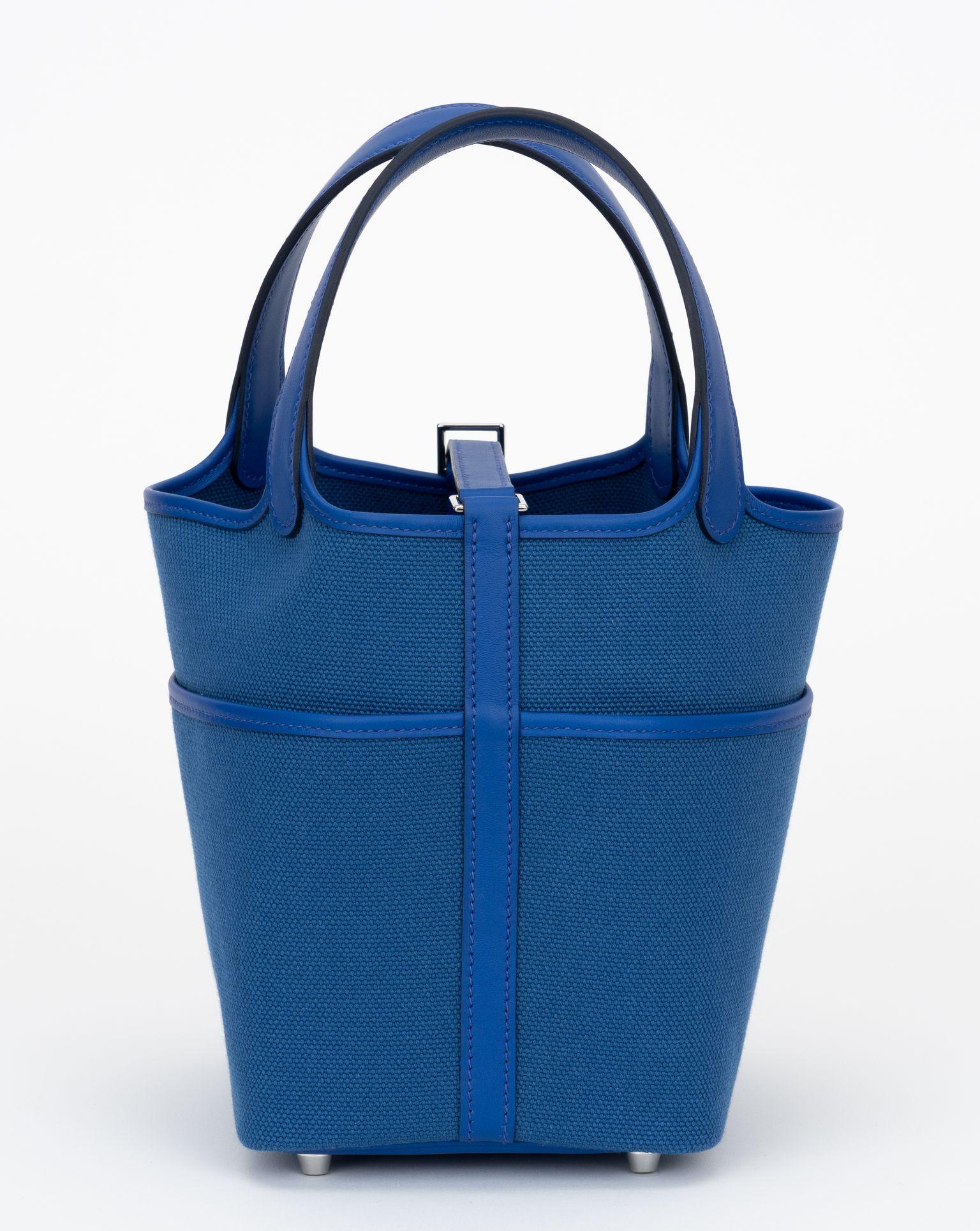 Women's NIB Hermès Blue Royal Cargo Picotin 18 For Sale