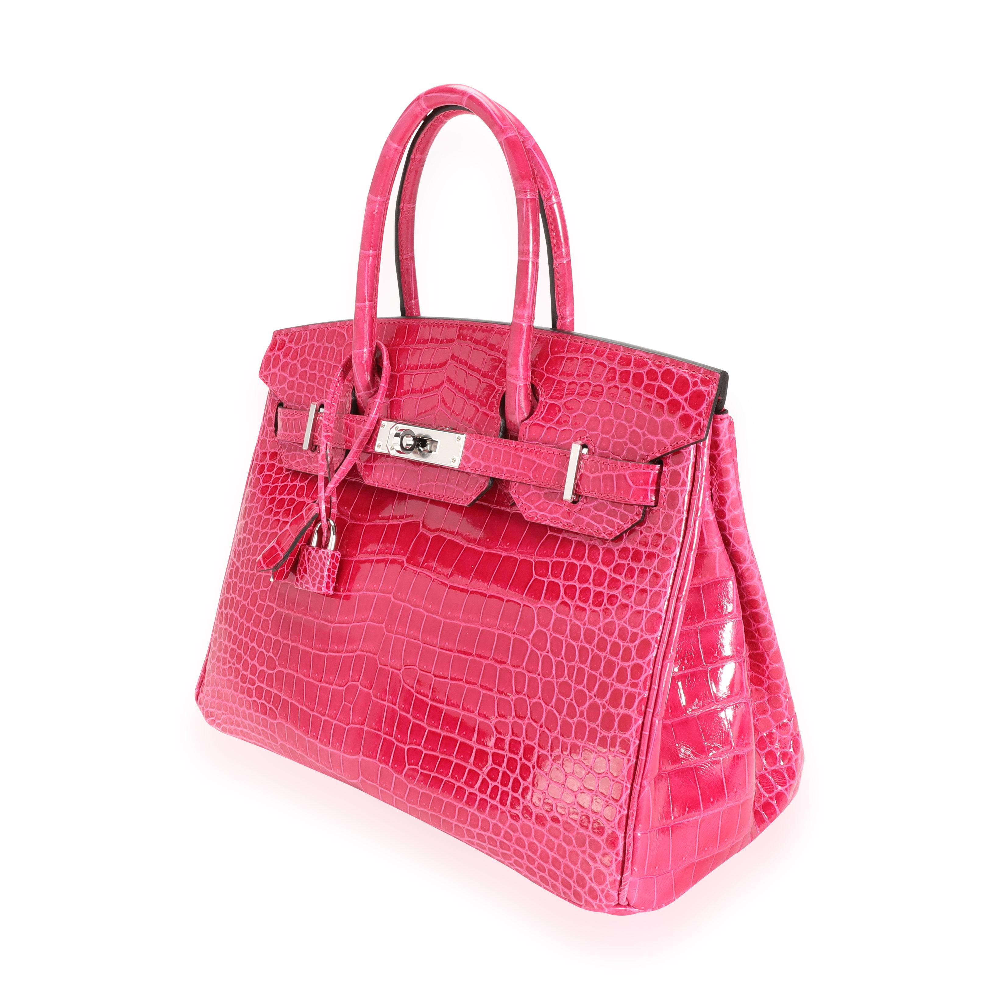 NIB Hermès Rose Mexico Shiny Porosus Crocodile Birkin 30 PHW
SKU : 111726
MSRP :  
Condition : D'occasion (3000)
Description de la condition : 
État du sac à main : Mint
Commentaires sur l'état : Etat neuf. Plastique sur la quincaillerie. Aucun