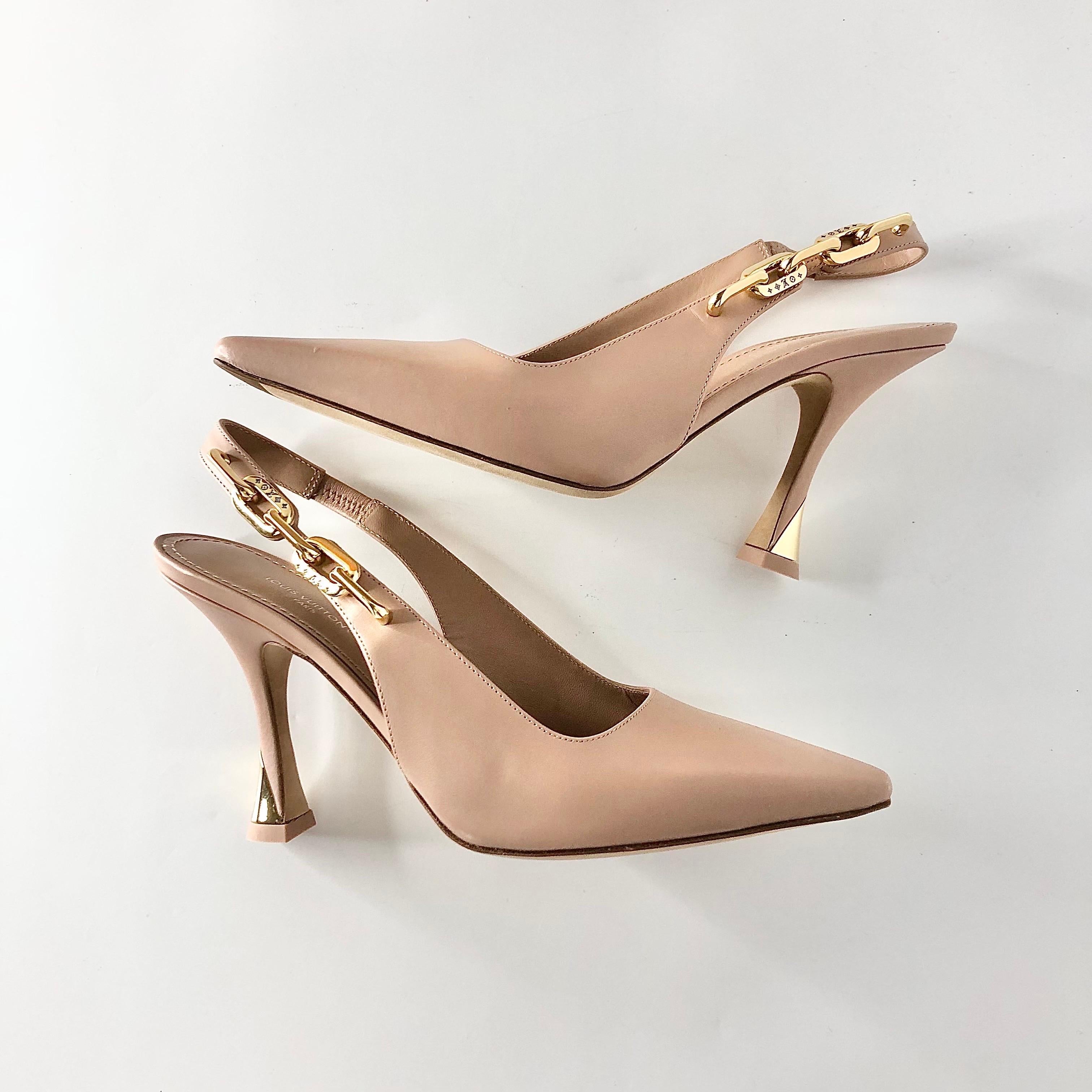 NIB Louis Vuitton Sparkle Slingback Pointed Toe Pumps 37 en Nuevo estado para la venta en Mechanicsville, VA