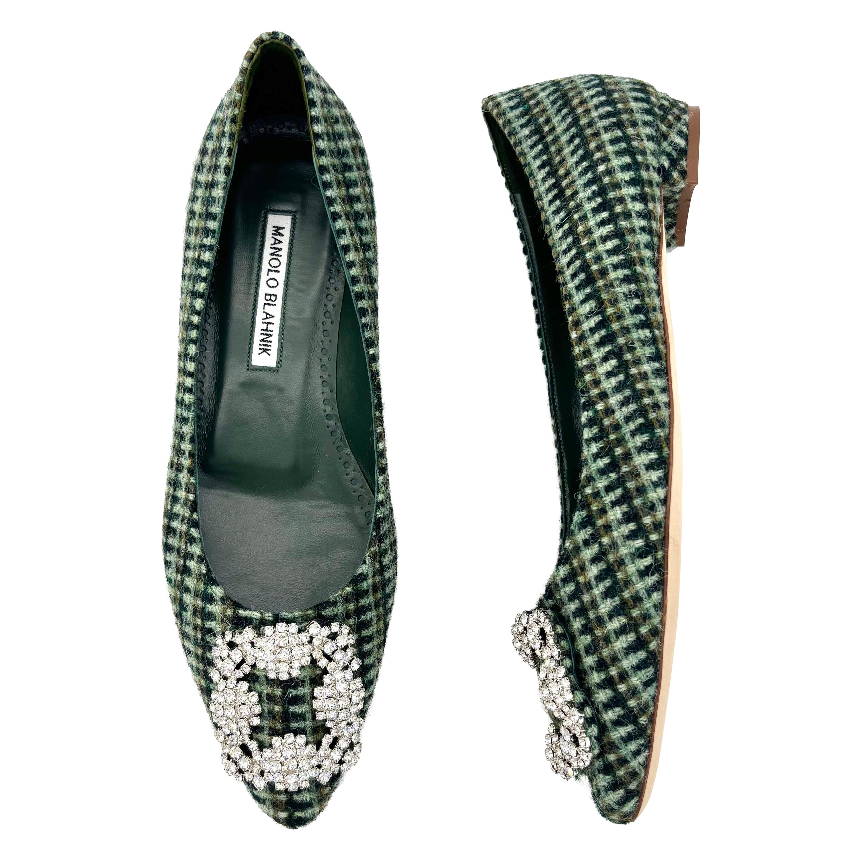 NIB Manolo Blahnik Hangisi Flat Wool Crystal Embellished Pointed Toe Shoes 37 in vendita