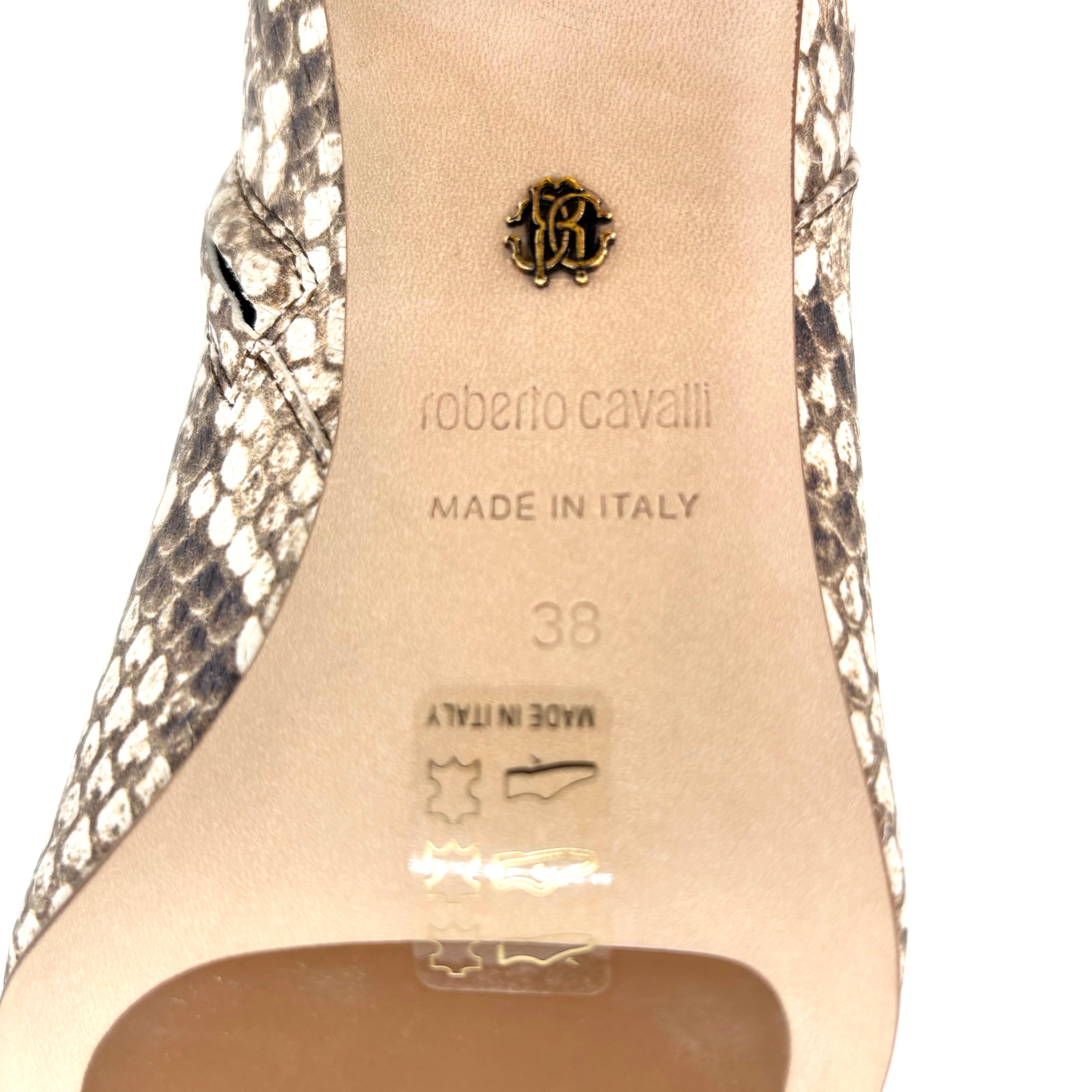 NIB Roberto Cavalli Tiger Tooth Snake Print Knee High Pointed Toe Boots 38 in vendita 5