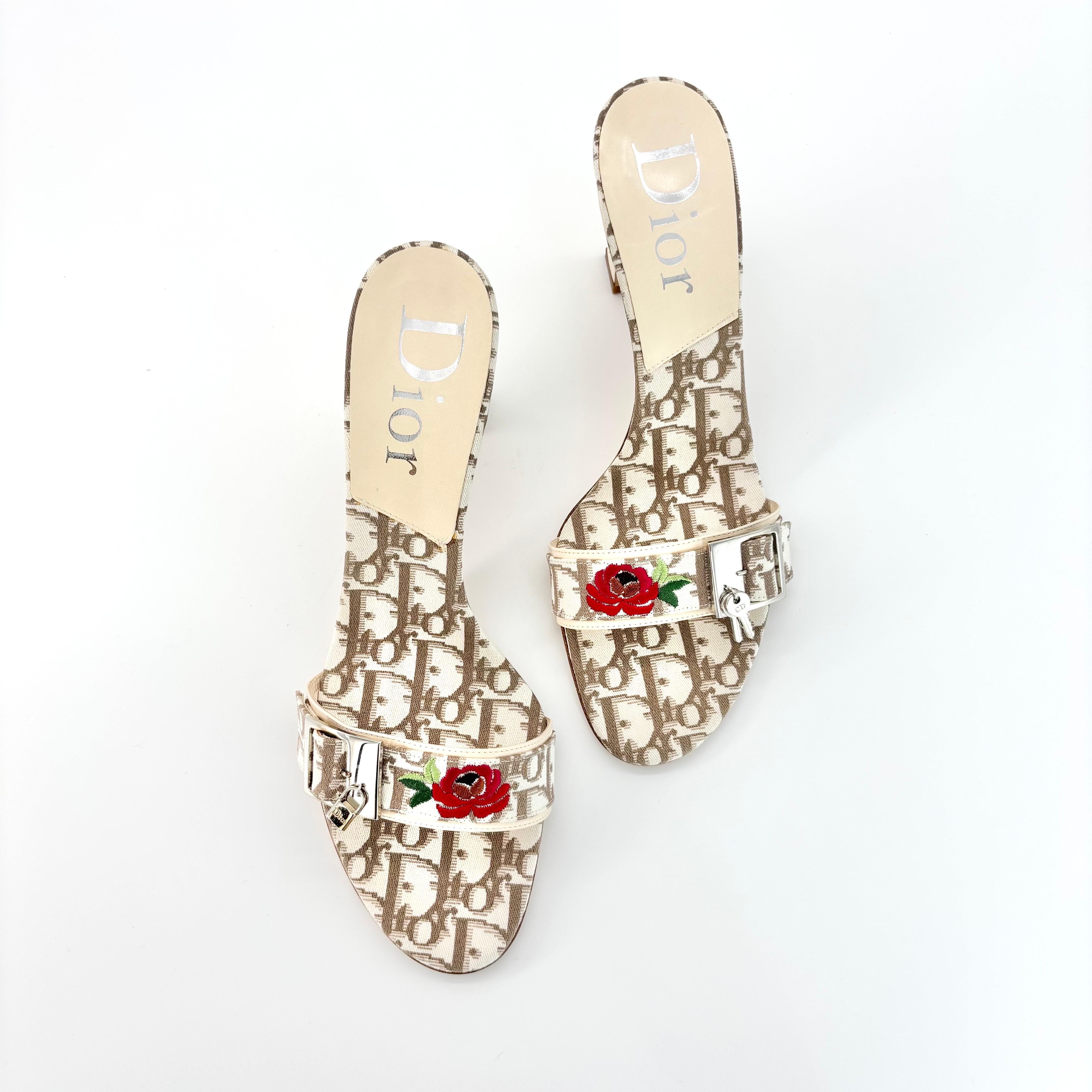 Beige NIB Vintage Christian Dior 2005 Galliano Lock and Key Monogram Print Mules 40.5 For Sale