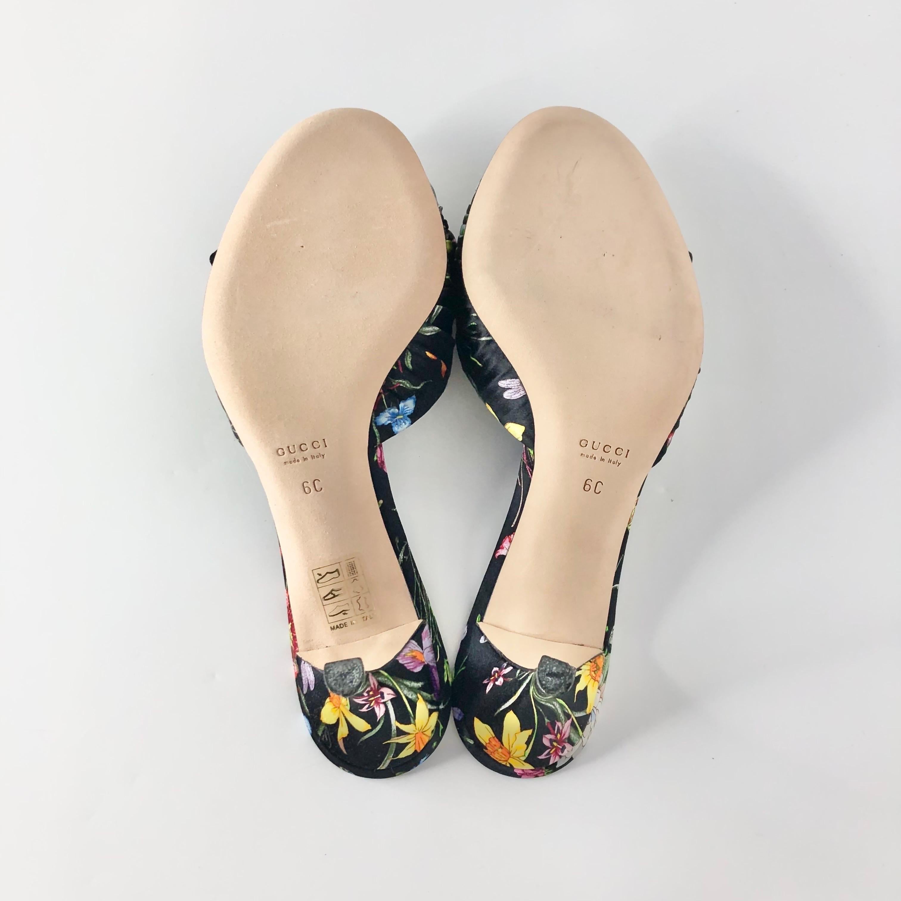 NIB Vintage Gucci Flora Satin Bow Flower Print Kitten Heel Slip On Mules 6 en vente 2