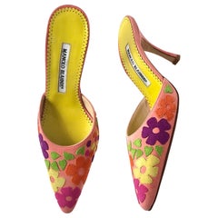NIB Vintage Manolo Blahnik Floral Pastel Pointed Toe Heeled Mule Pumps 35.5