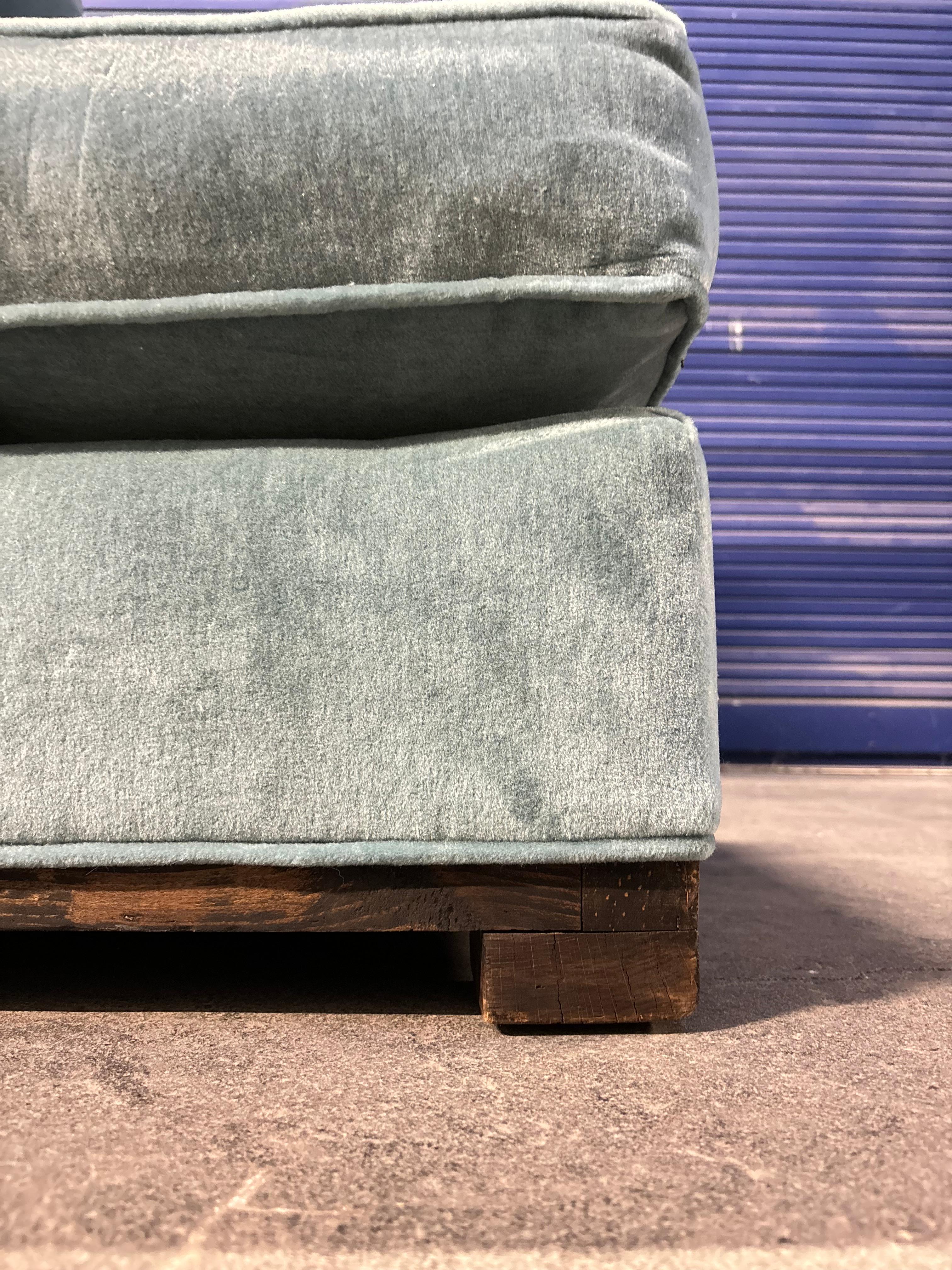 Bonito sillón de los años 30 Terciopelo en venta