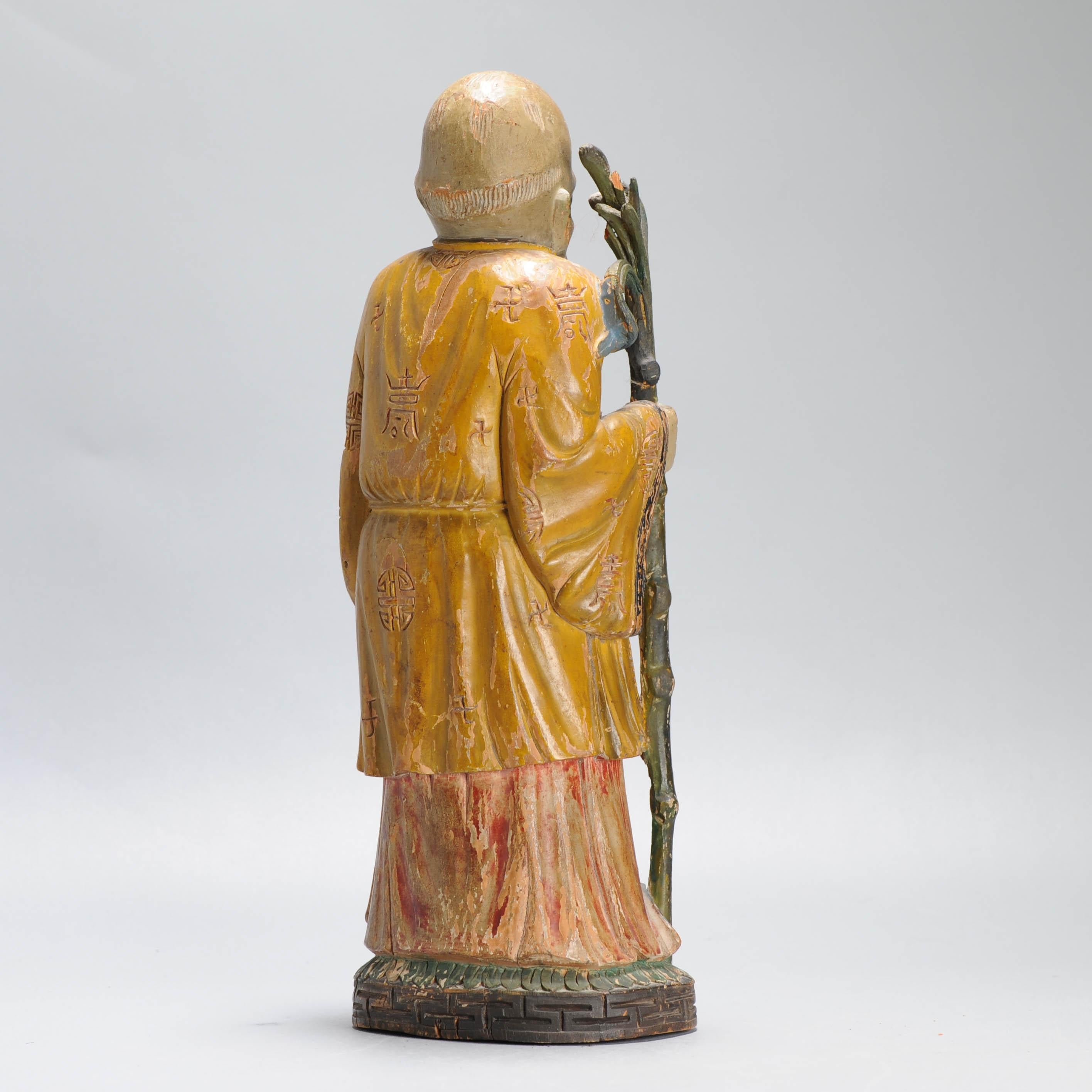 Bella e raffinata statua cinese in legno intagliato della pesca della longevità di Shou Lao in vendita 6