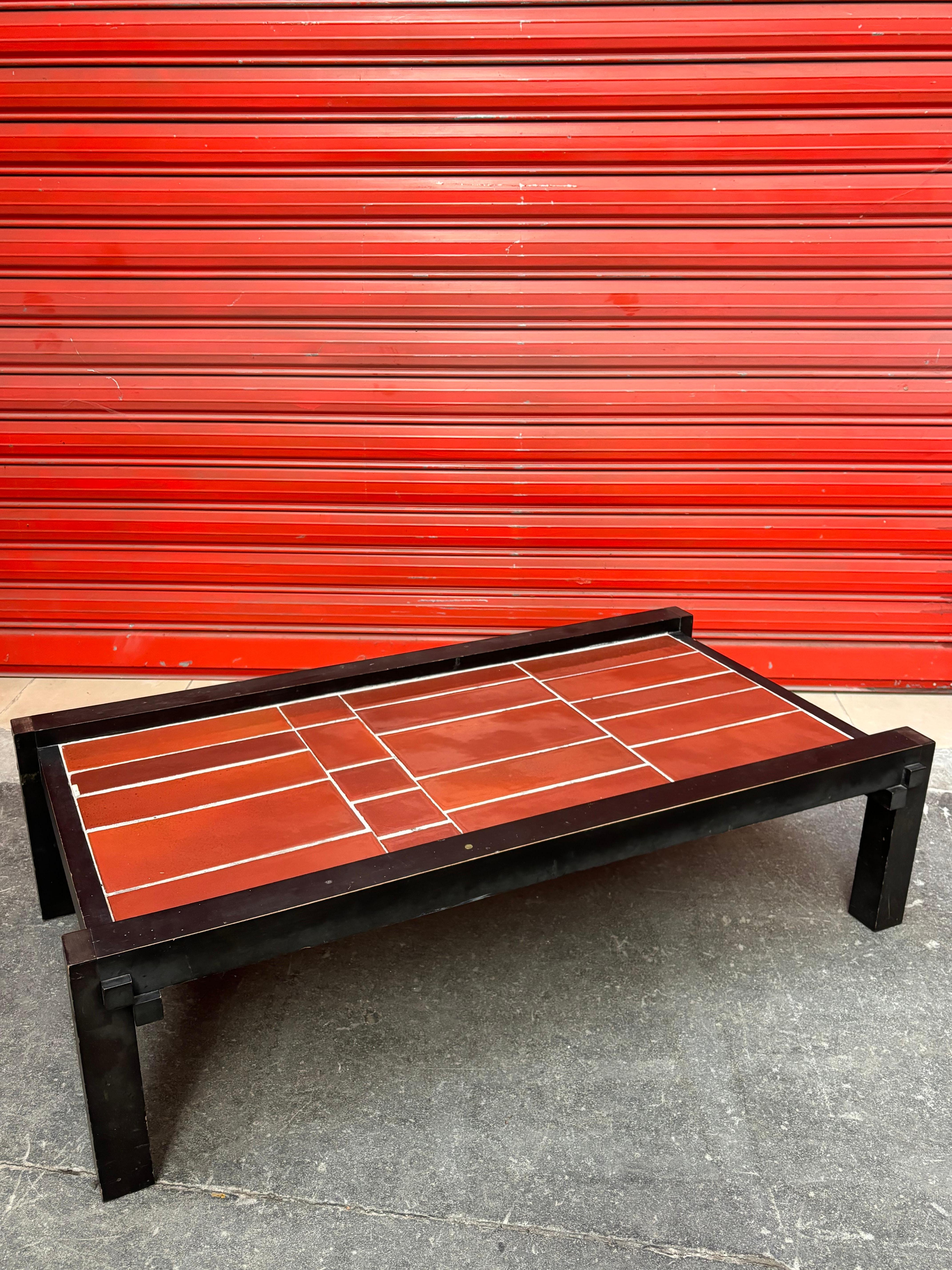 Mid-Century Modern Nice and large coffee table by Roger Capron For Sale