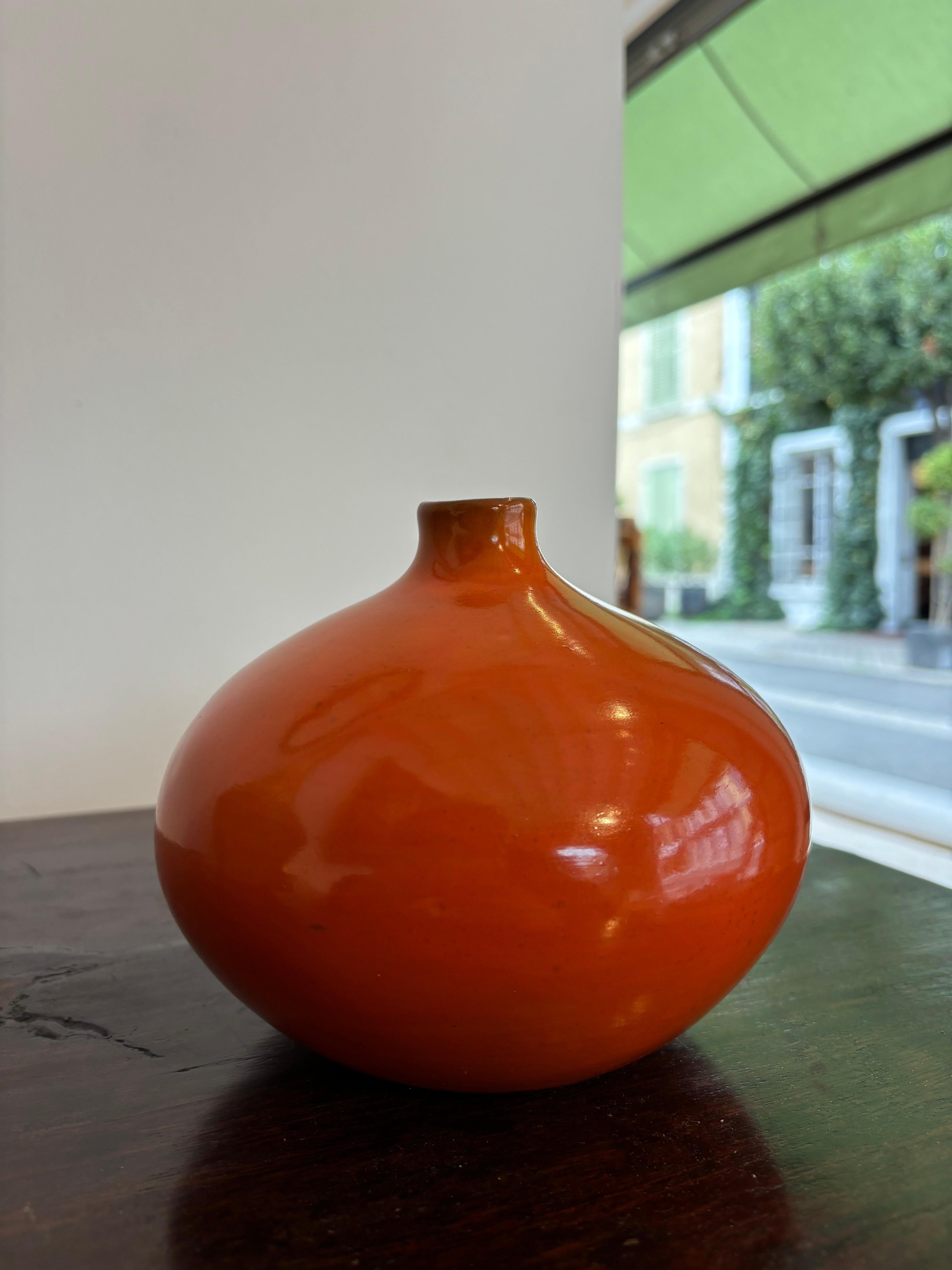 Mid-20th Century Nice and rare vase by Jacques and Dani Ruelland For Sale