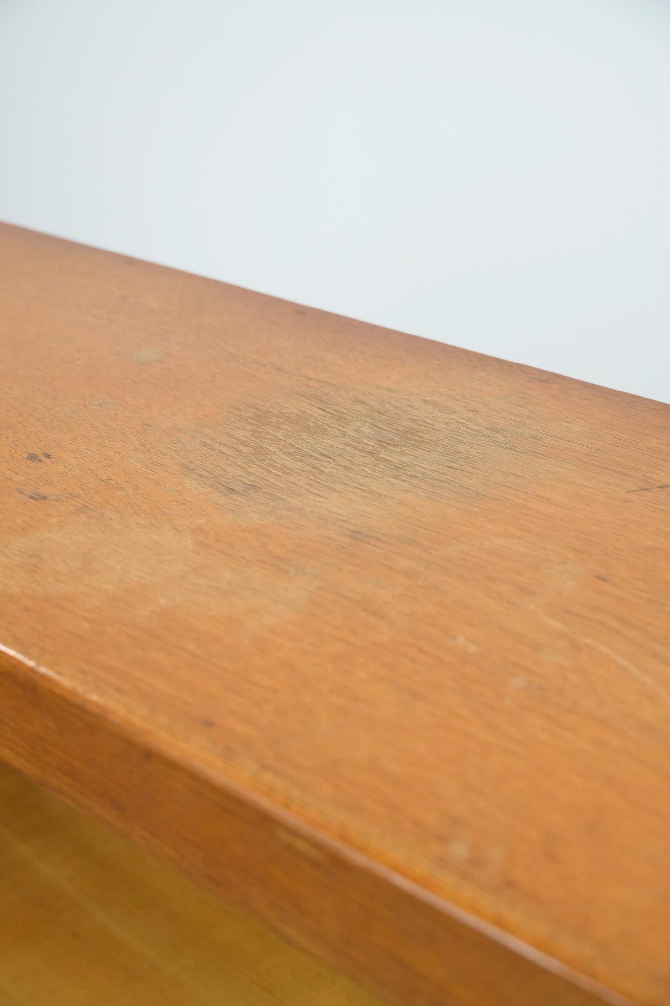 Nice antique Art Deco bookcase in Amsterdam School style en venta 3