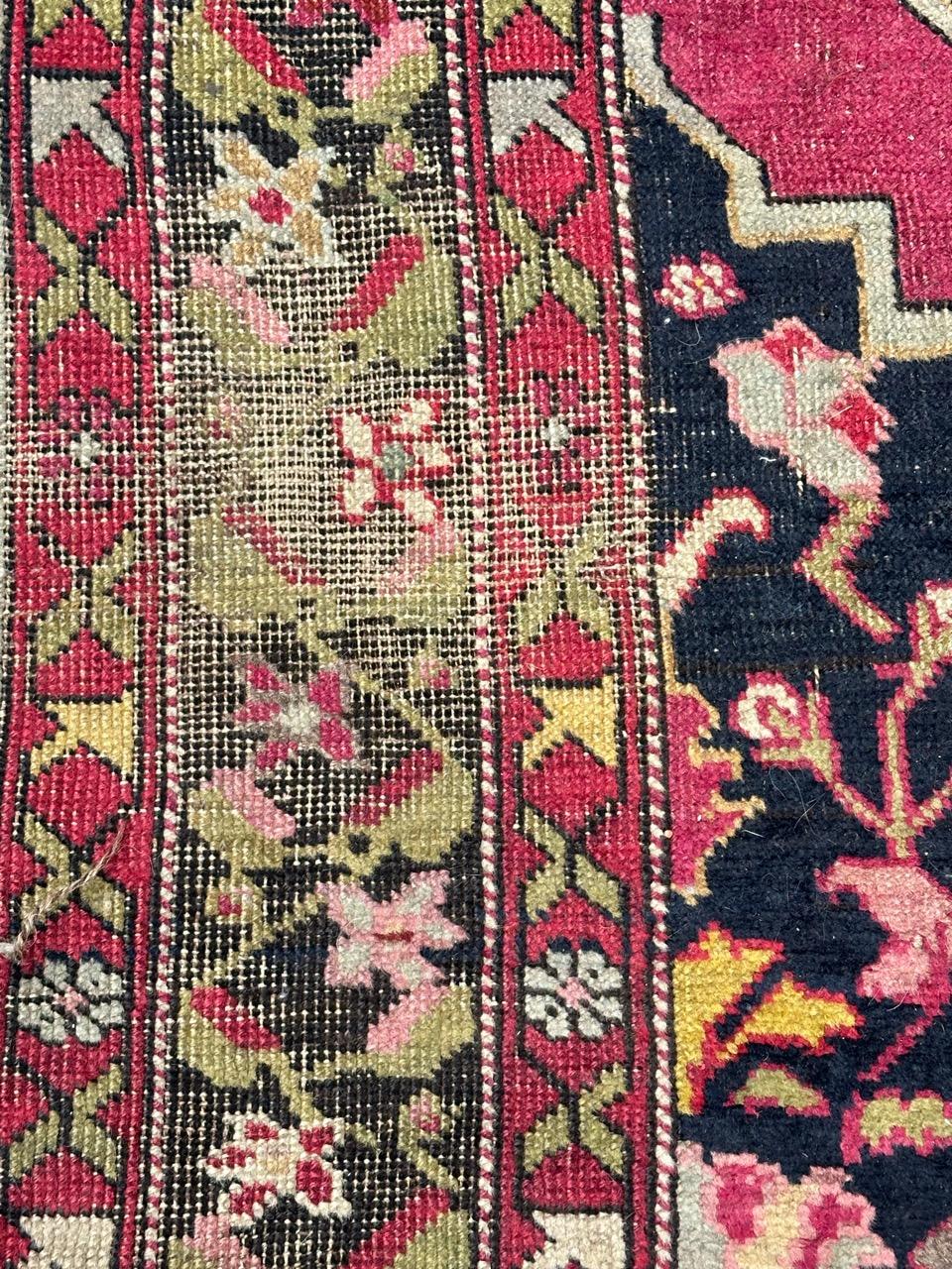 Beau tapis de course caucasien ancien Karabagh Bon état - En vente à Saint Ouen, FR