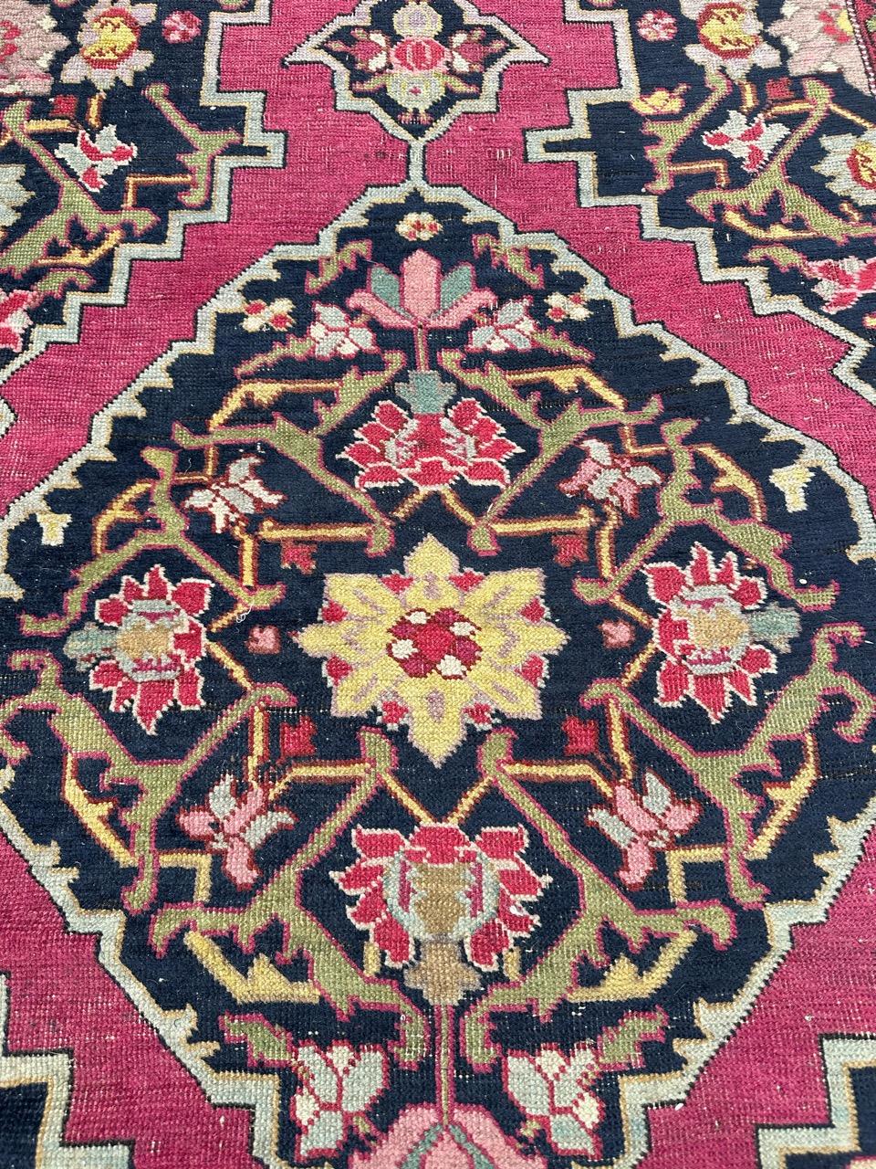 XIXe siècle Beau tapis de course caucasien ancien Karabagh en vente
