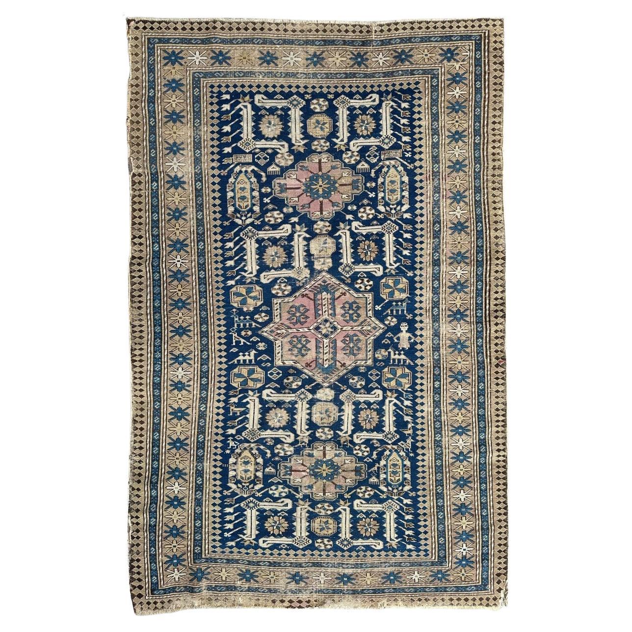 Beau tapis shirvan caucasien ancien