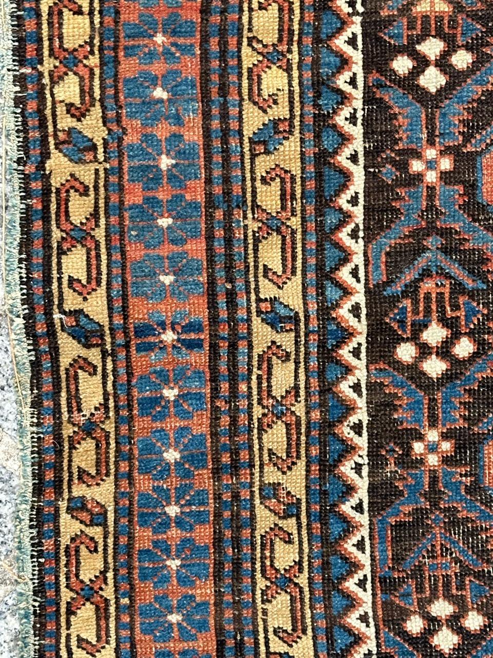 Beau tapis Shirwan caucasien ancien en vente 3