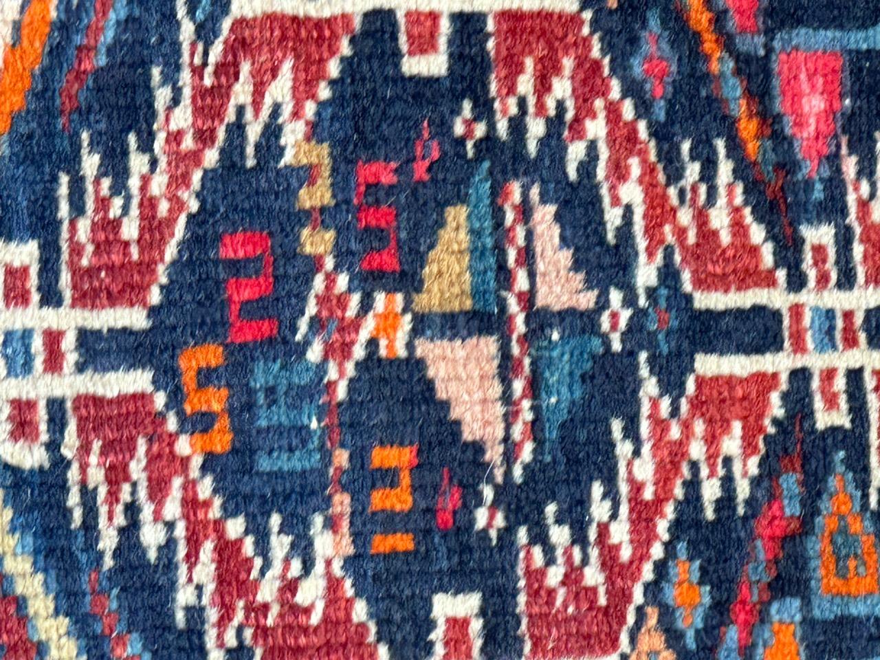 Beau tapis Shirwan caucasien ancien en vente 7