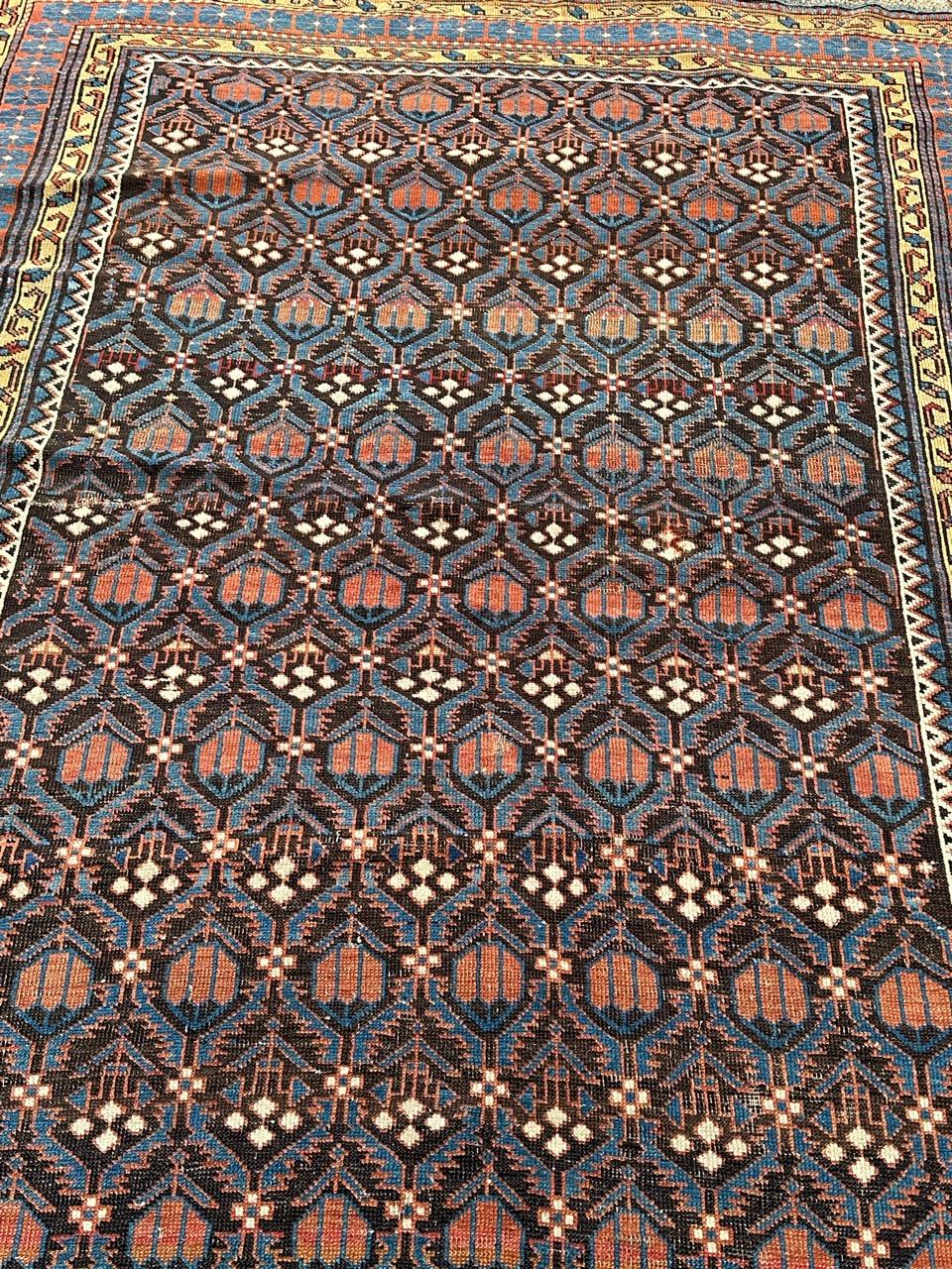 Beau tapis Shirwan caucasien ancien en vente 9