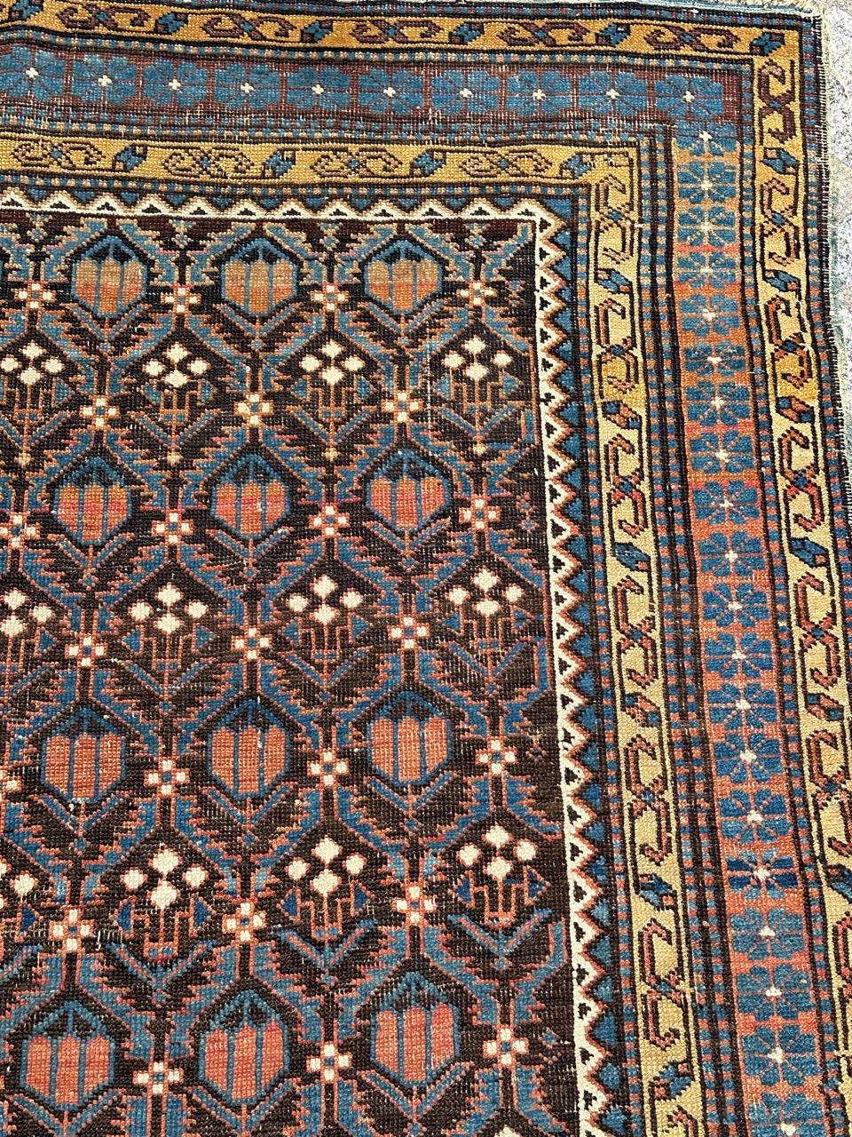XIXe siècle Beau tapis Shirwan caucasien ancien en vente