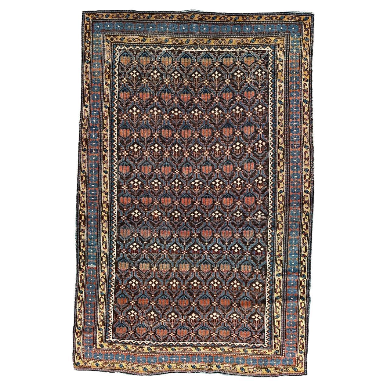 Beau tapis Shirwan caucasien ancien