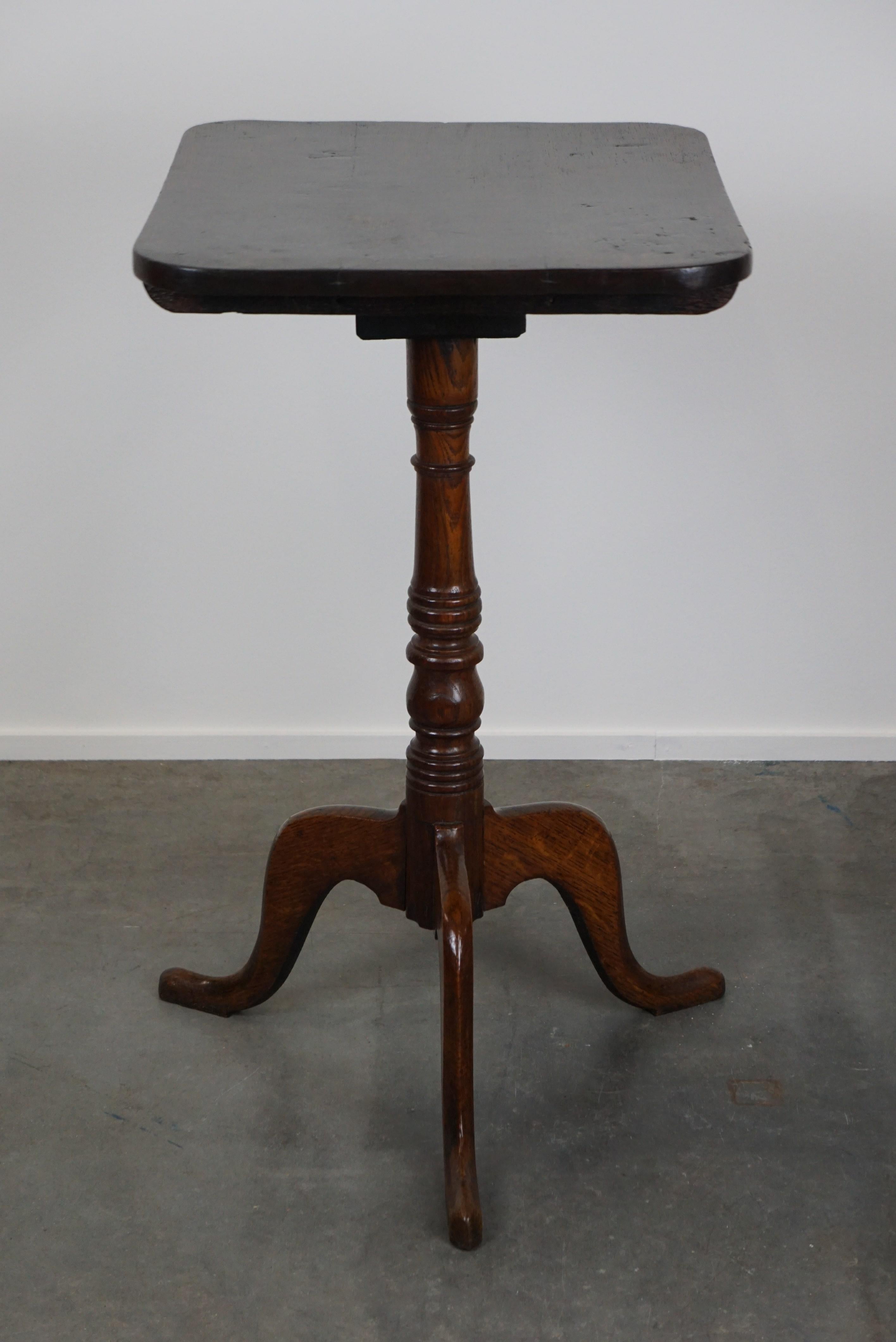 19th Century Nice antique English tilt-top table/side table with a square top For Sale