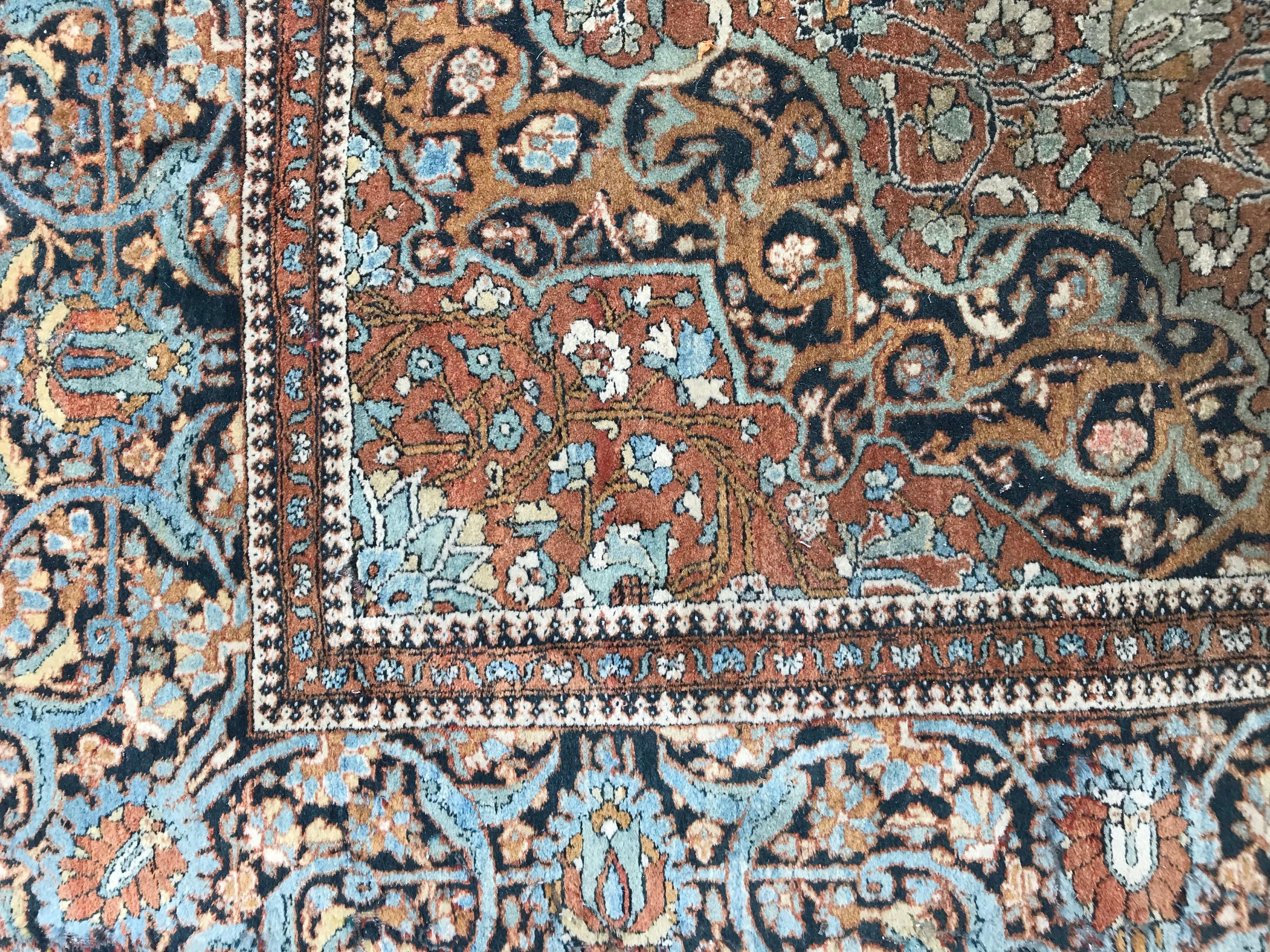 Nice Antique Fine Kashan Rug For Sale 1