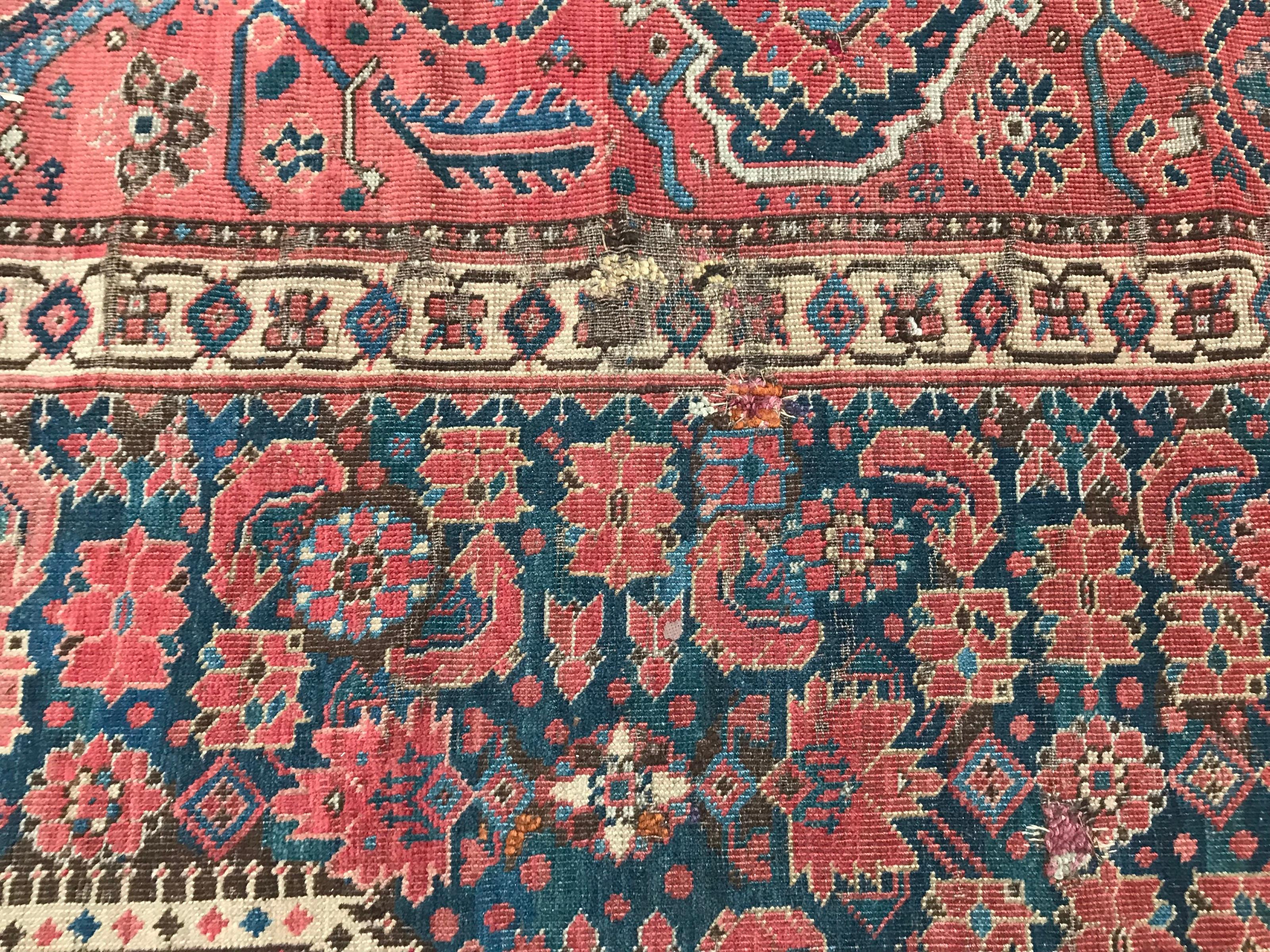 Nice Antique Long Beshir Afghan Rug In Distressed Condition For Sale In Saint Ouen, FR