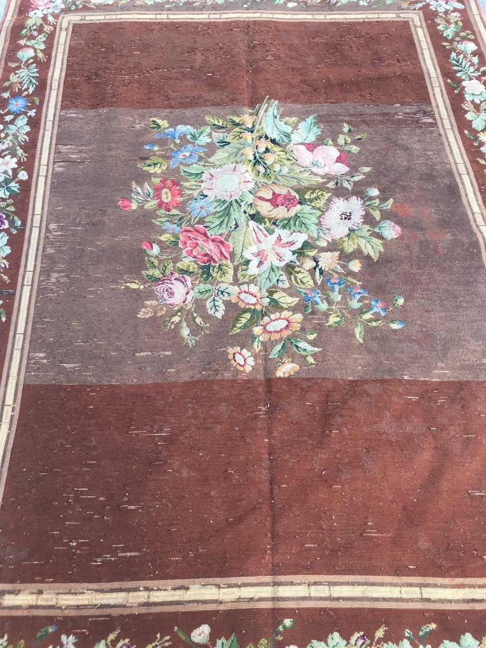 Bobyrug’s Nice Antique Needlepoint French Rug Tapestry In Good Condition For Sale In Saint Ouen, FR