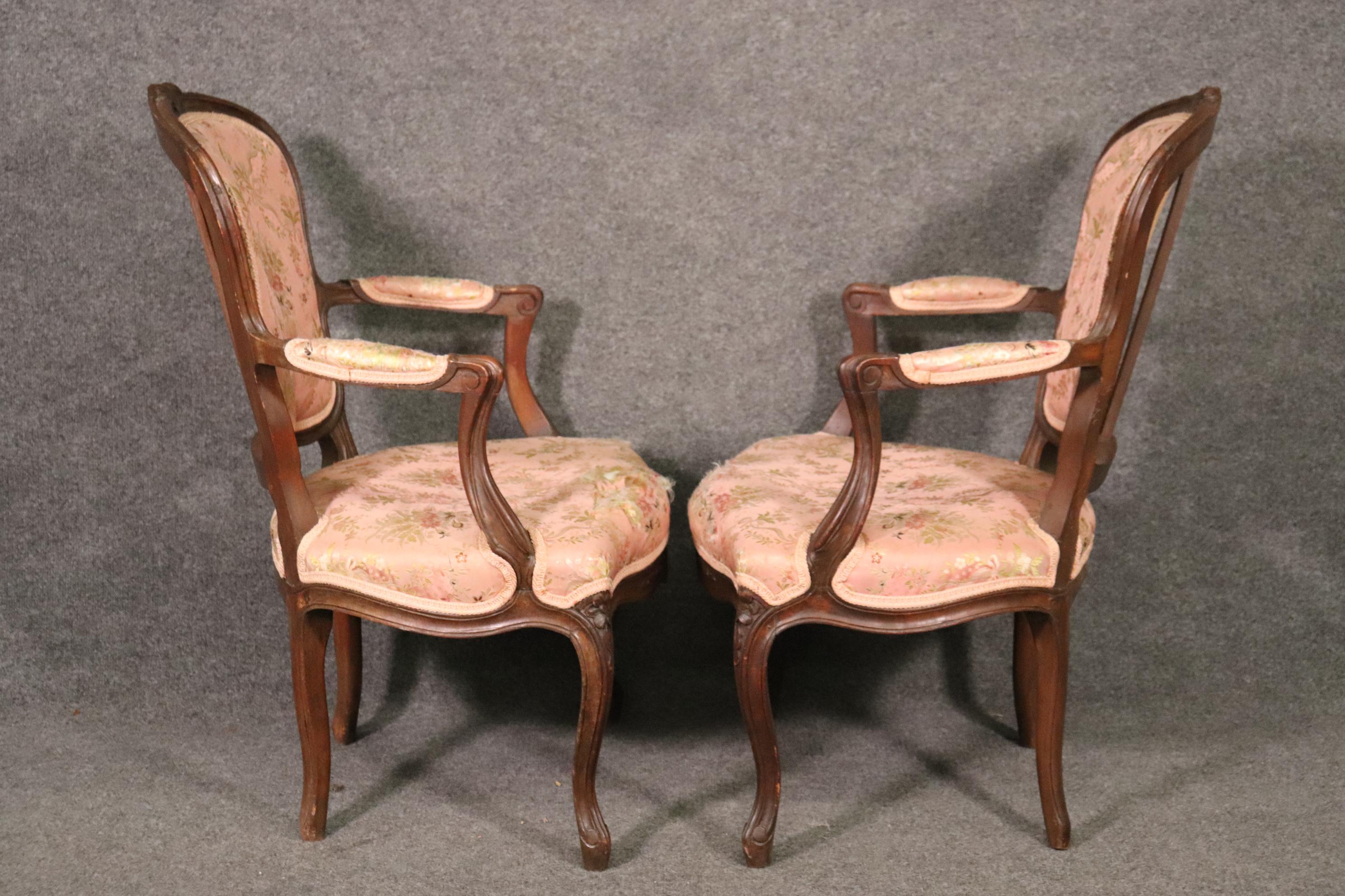 Walnut Nice Antique Pair Fench Louis XV Armchairs Fauteueills For Sale