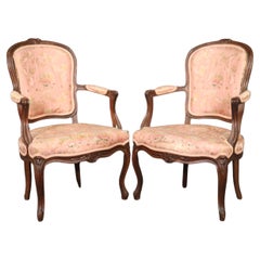 Belle paire de fauteuils anciens Fench Louis XV Fauteuils