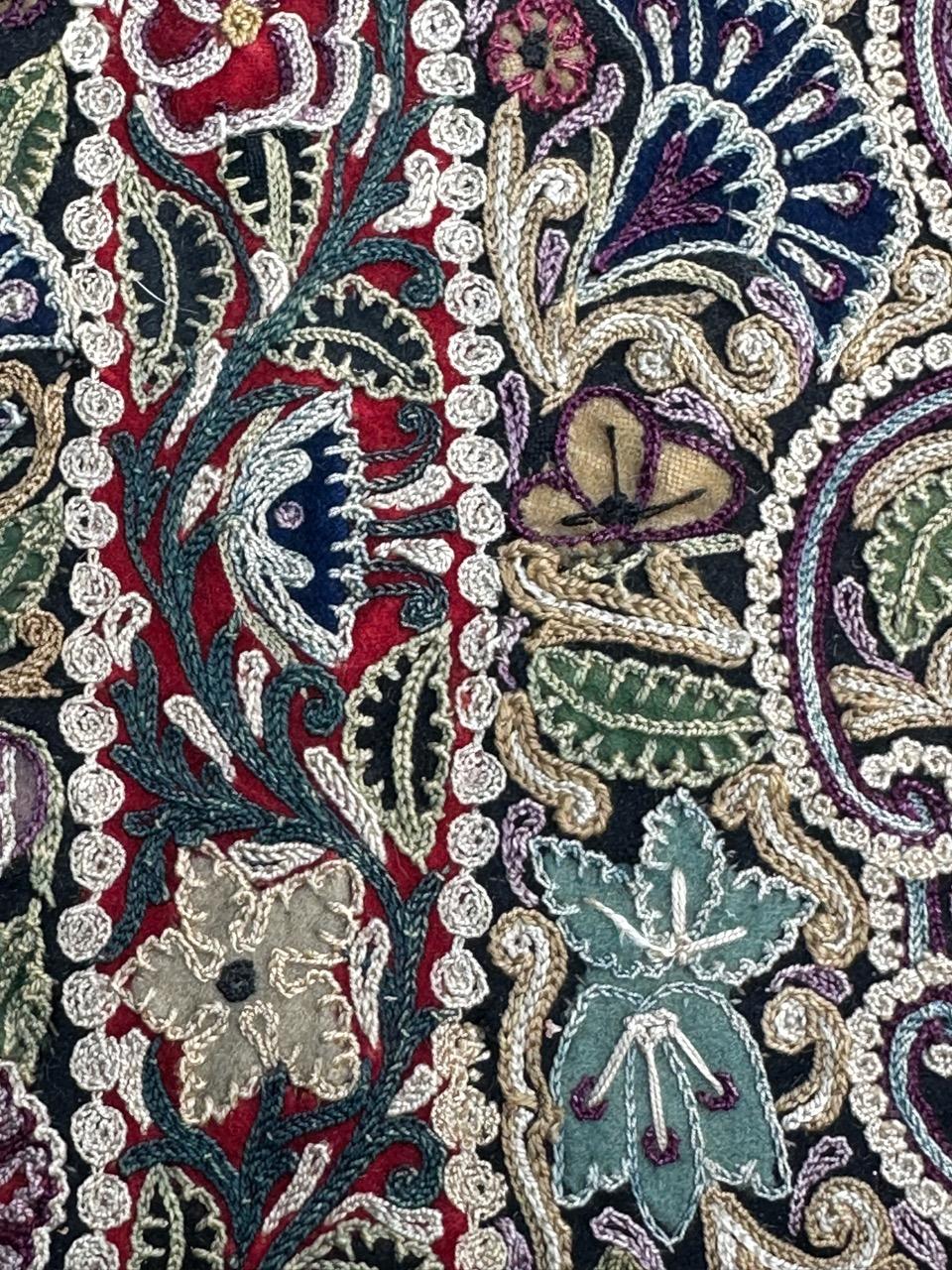 Bobyrug’s Nice antique Rashti Douzi embroidery For Sale 3