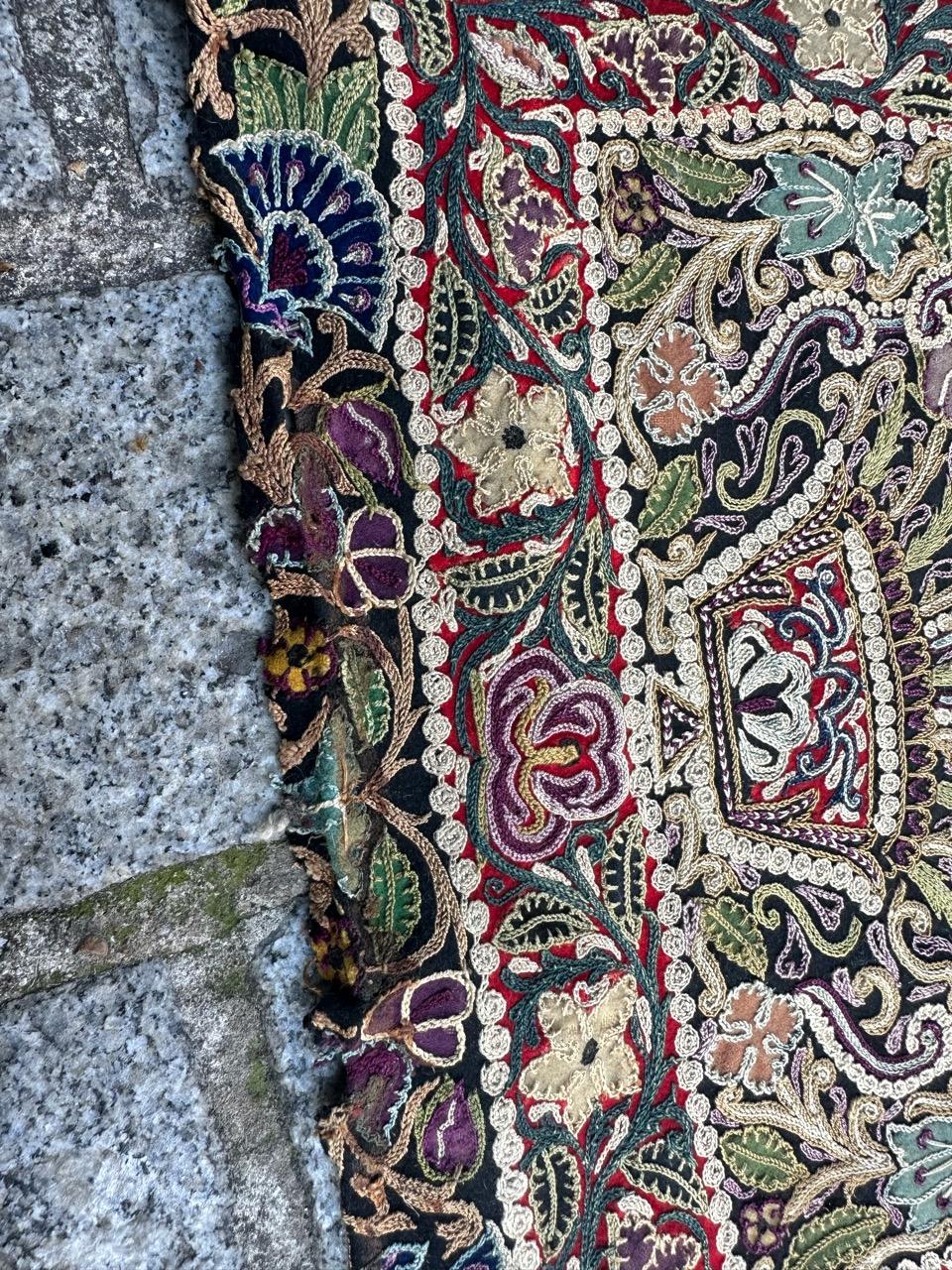 Bobyrug’s Nice antique Rashti Douzi embroidery For Sale 6