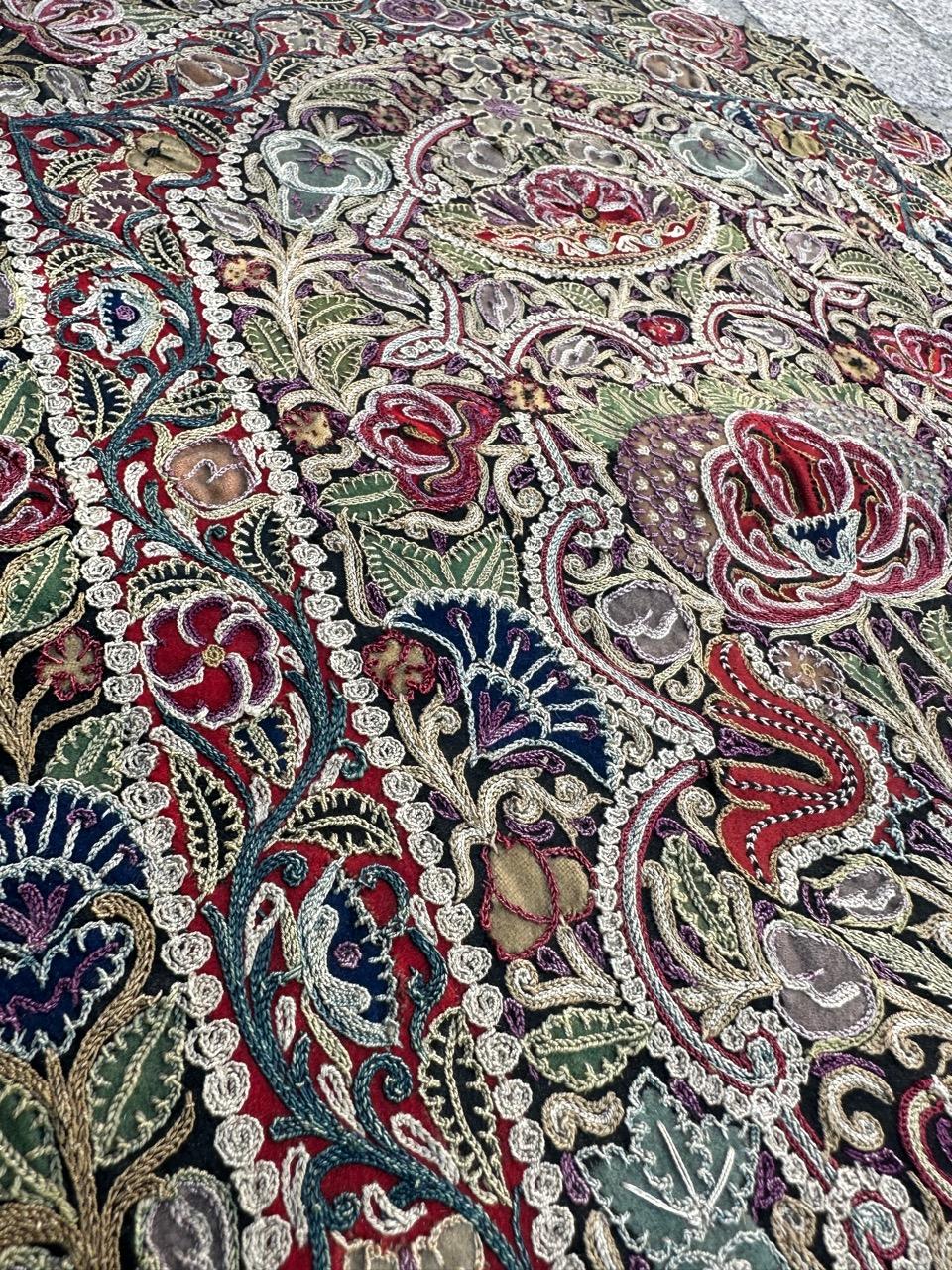 Bobyrug’s Nice antique Rashti Douzi embroidery For Sale 7