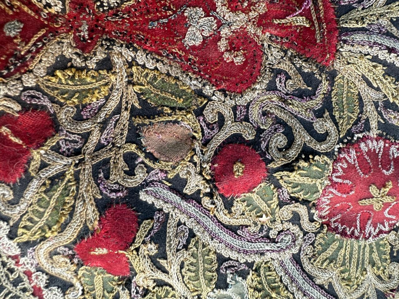 Bobyrug’s Nice antique Rashti Douzi embroidery For Sale 8
