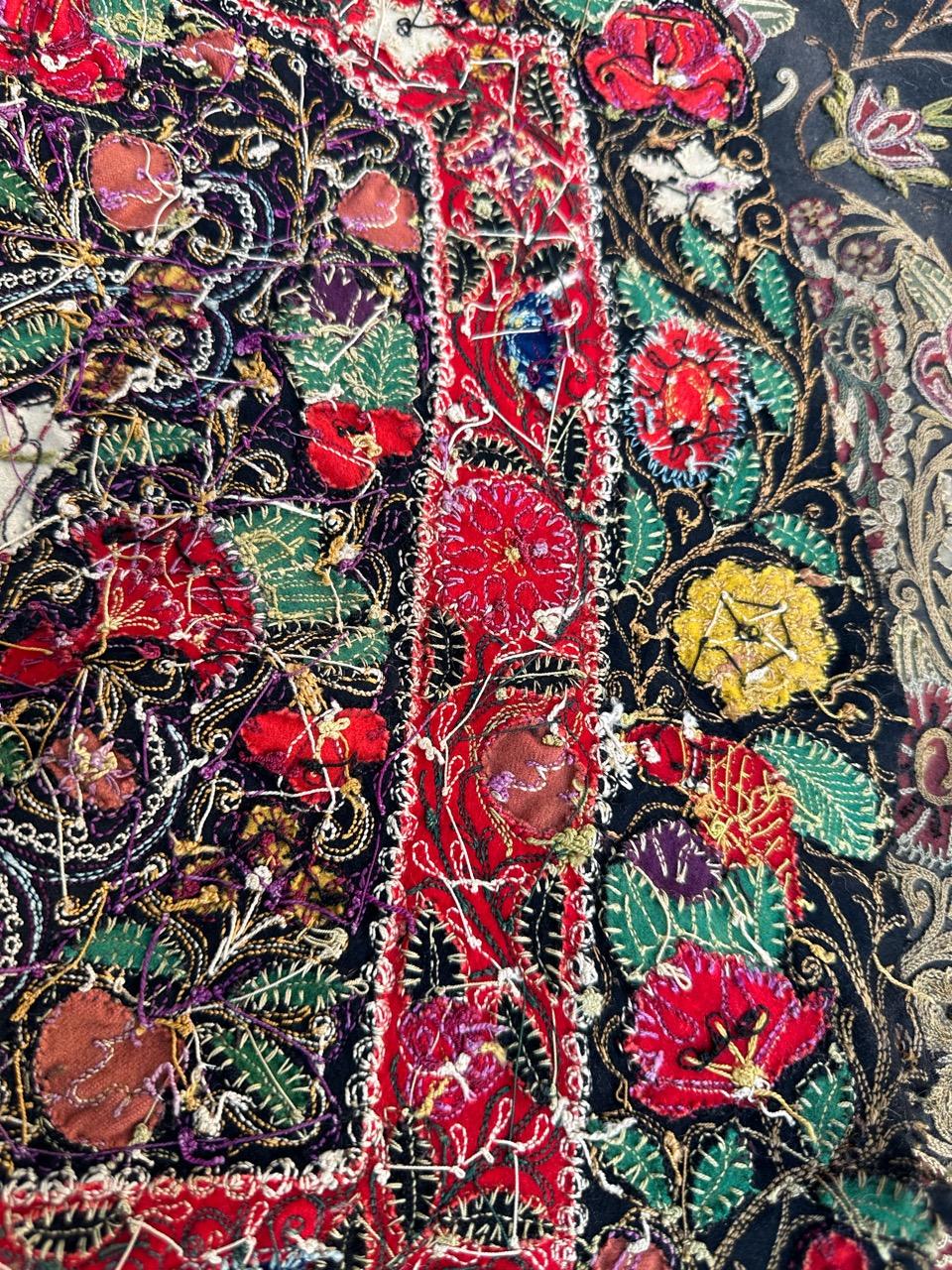 Bobyrug’s Nice antique Rashti Douzi embroidery For Sale 12