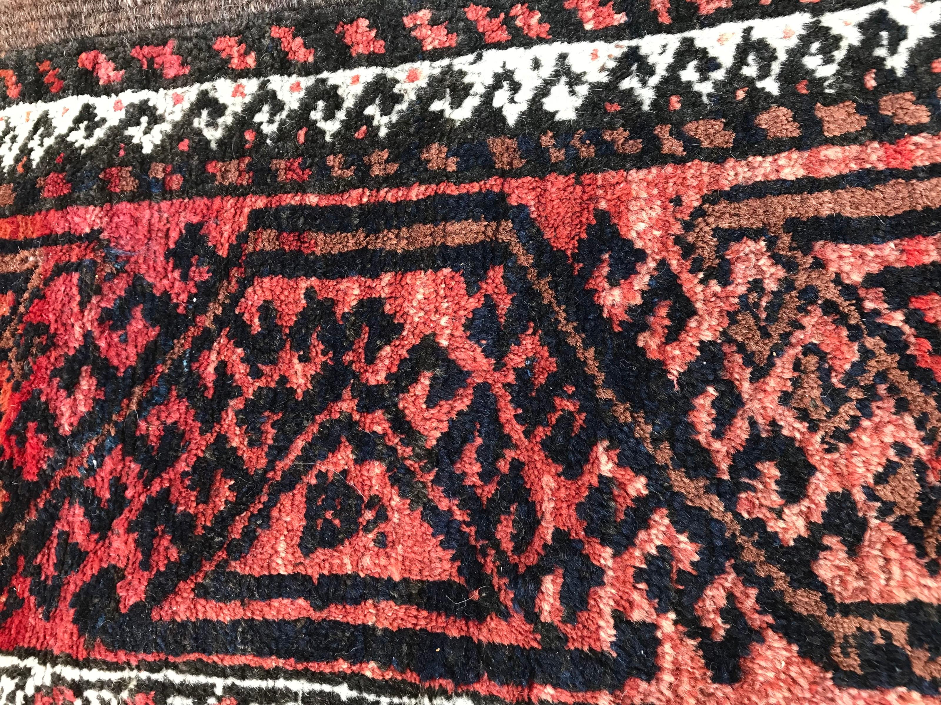 Antiker Stammes-Balutch-Teppich, im Angebot 2